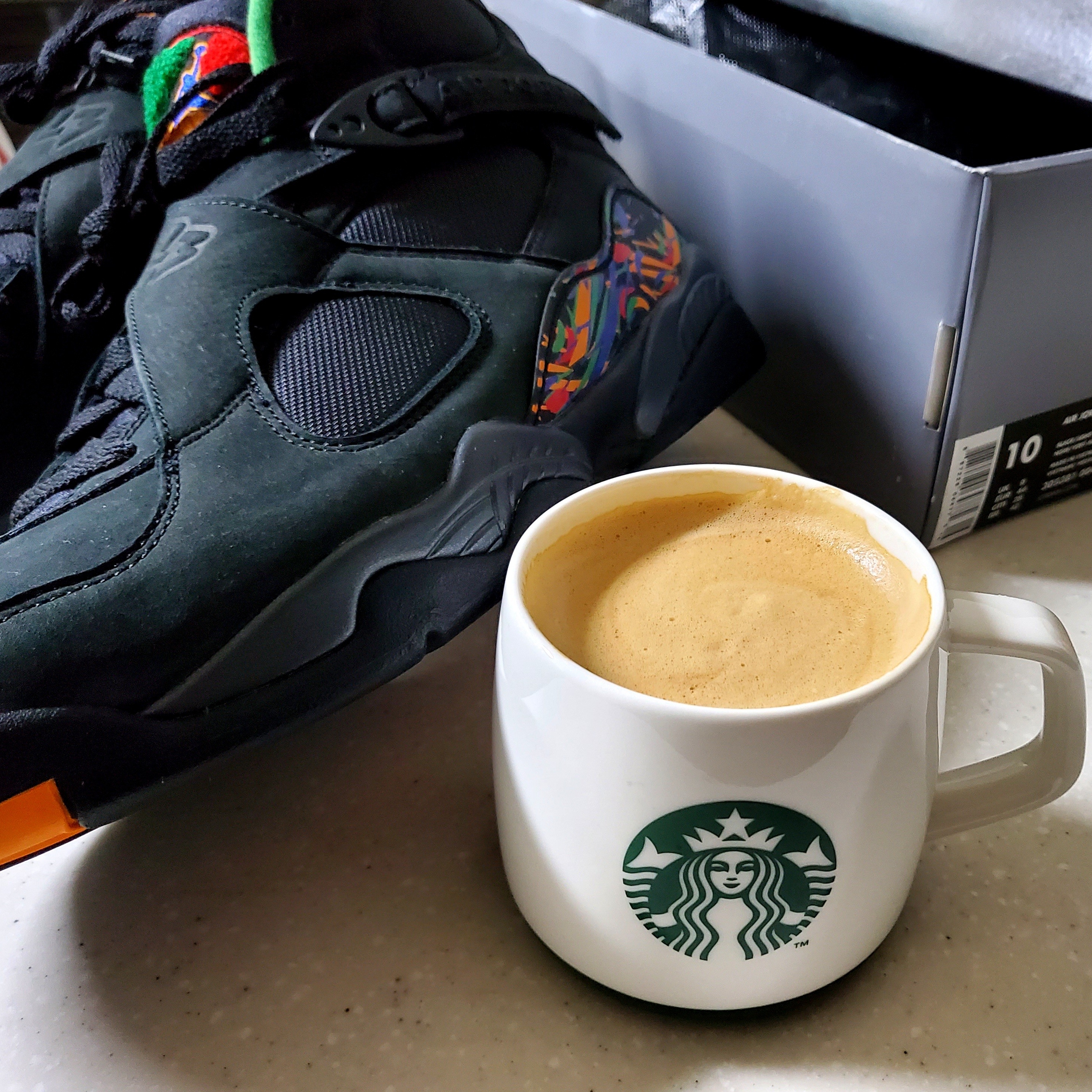 Jordan 8 Retro Tinker Air Raid 착용 스타일 - 3