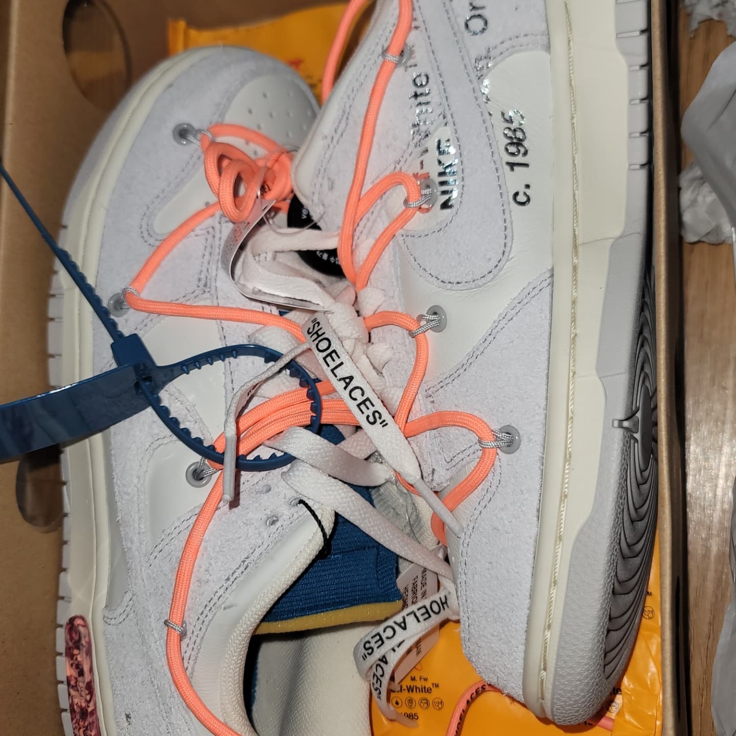 Nike x Off-White Dunk Low The 50 - Lot 19 착용 스타일 - 1