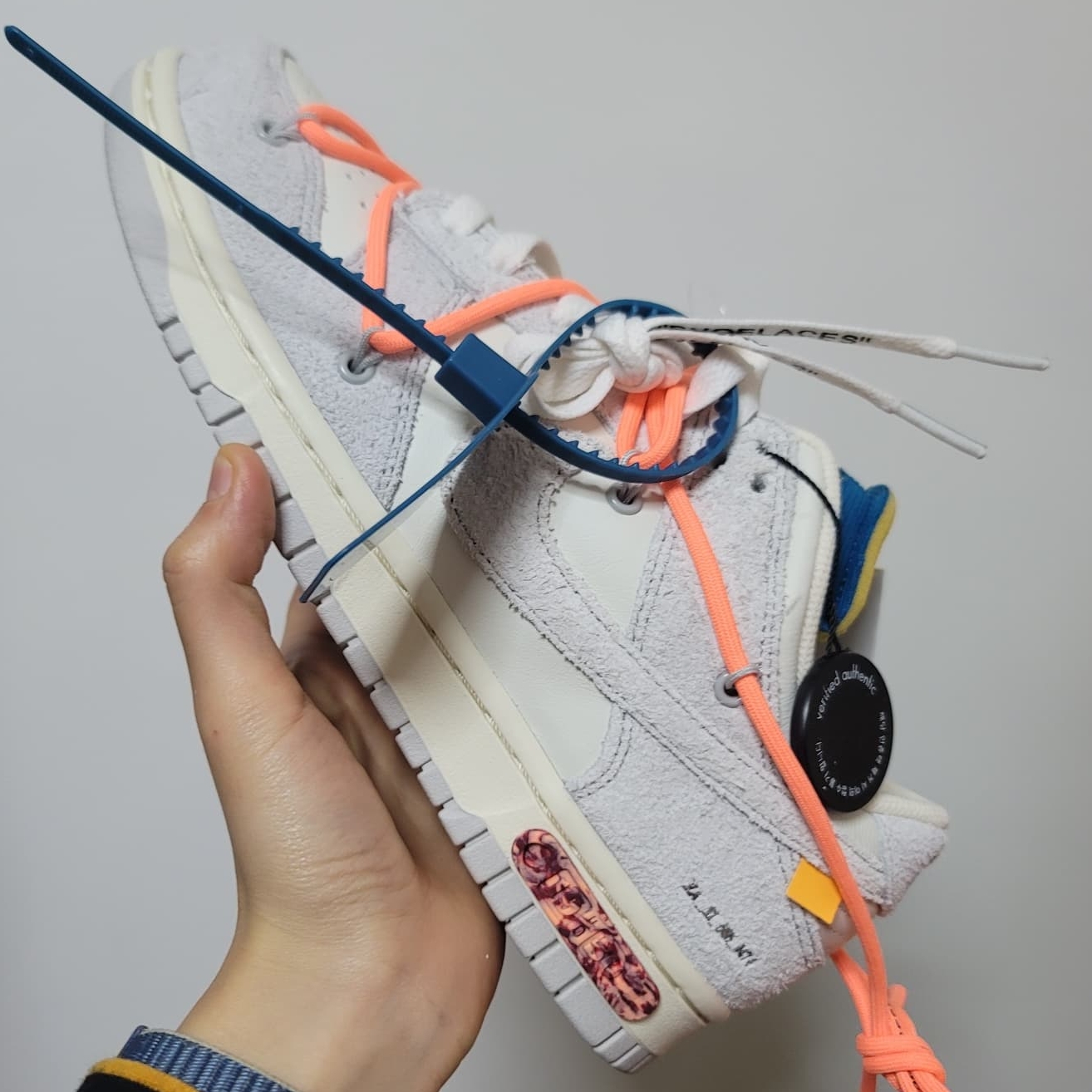 Nike x Off-White Dunk Low The 50 - Lot 19 착용 스타일 - 3