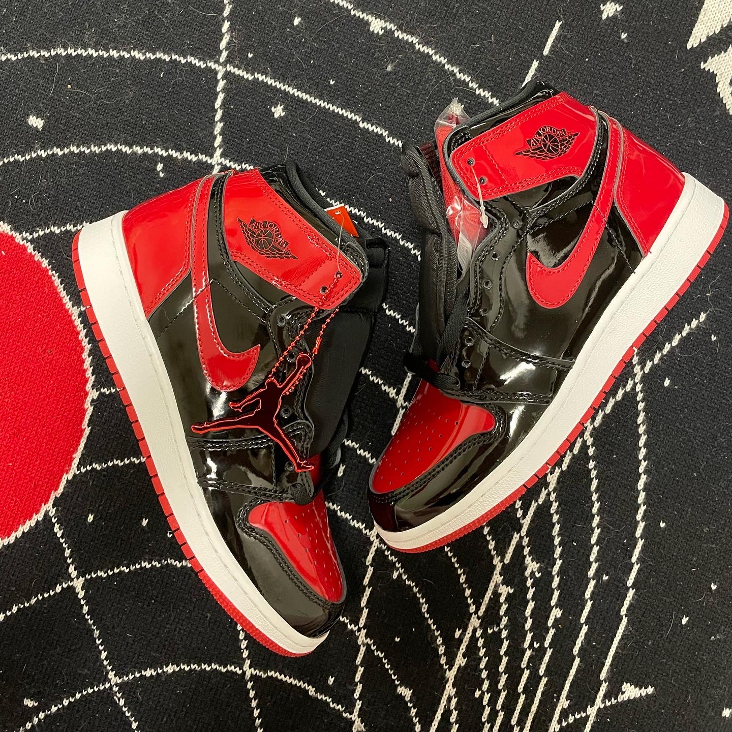 (GS) Jordan 1 Retro High OG Patent Bred, Jordan 1 Retro High OG Patent Bred 착용 스타일 - 5