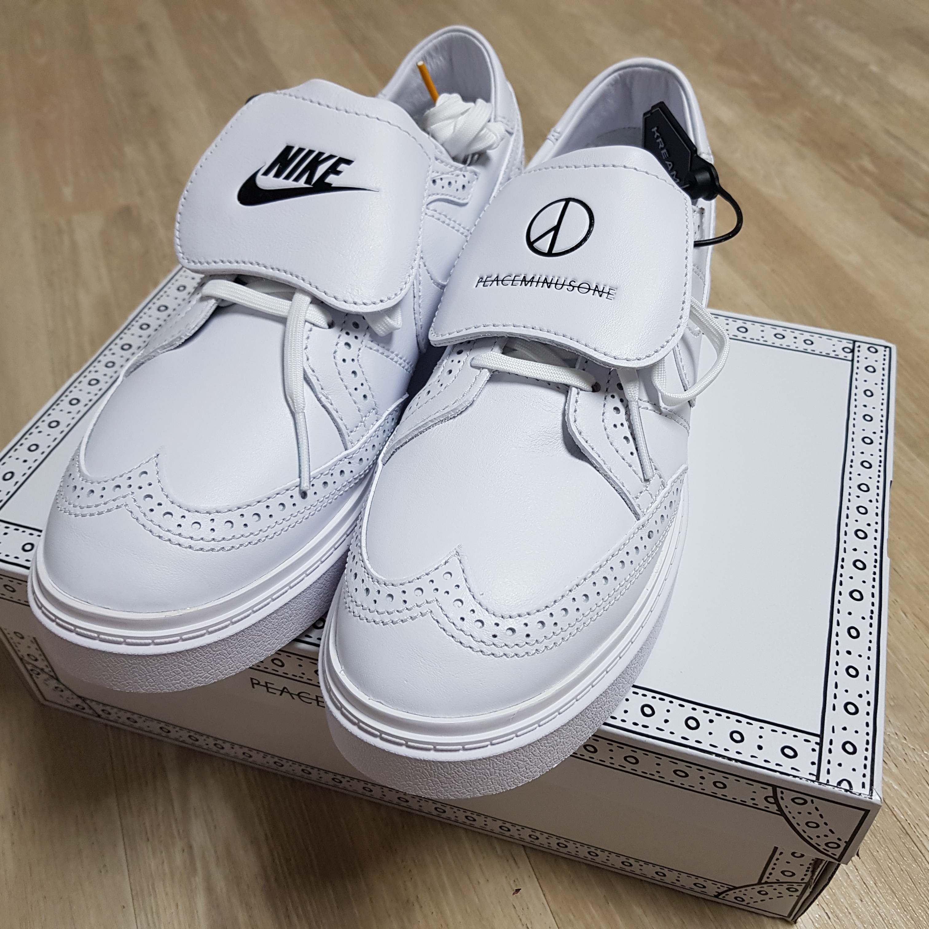 Nike x Peaceminusone Kwondo1 White 착용 스타일 - 1