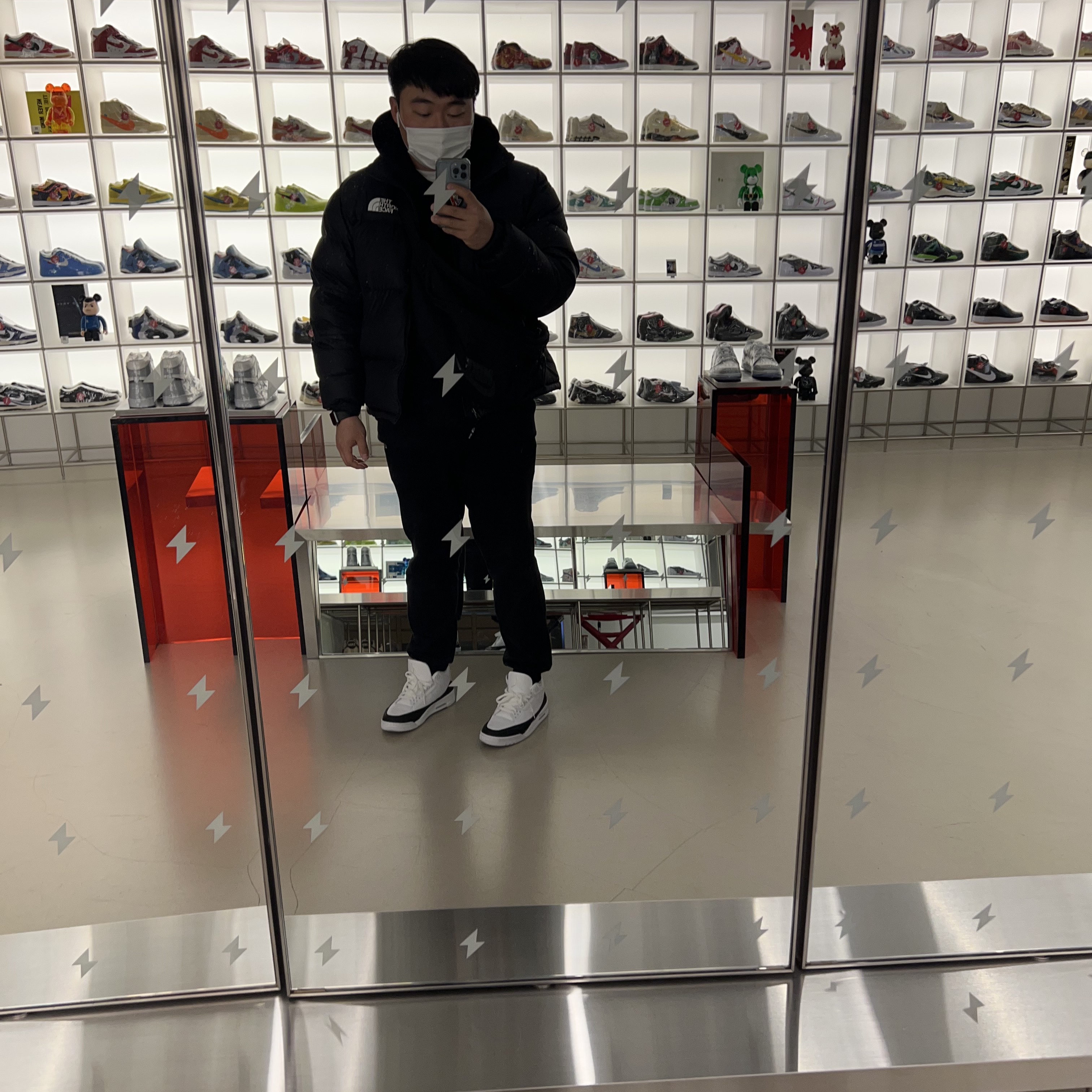 Jordan 3 x Fragment Retro SP White Black 착용 스타일 - 1