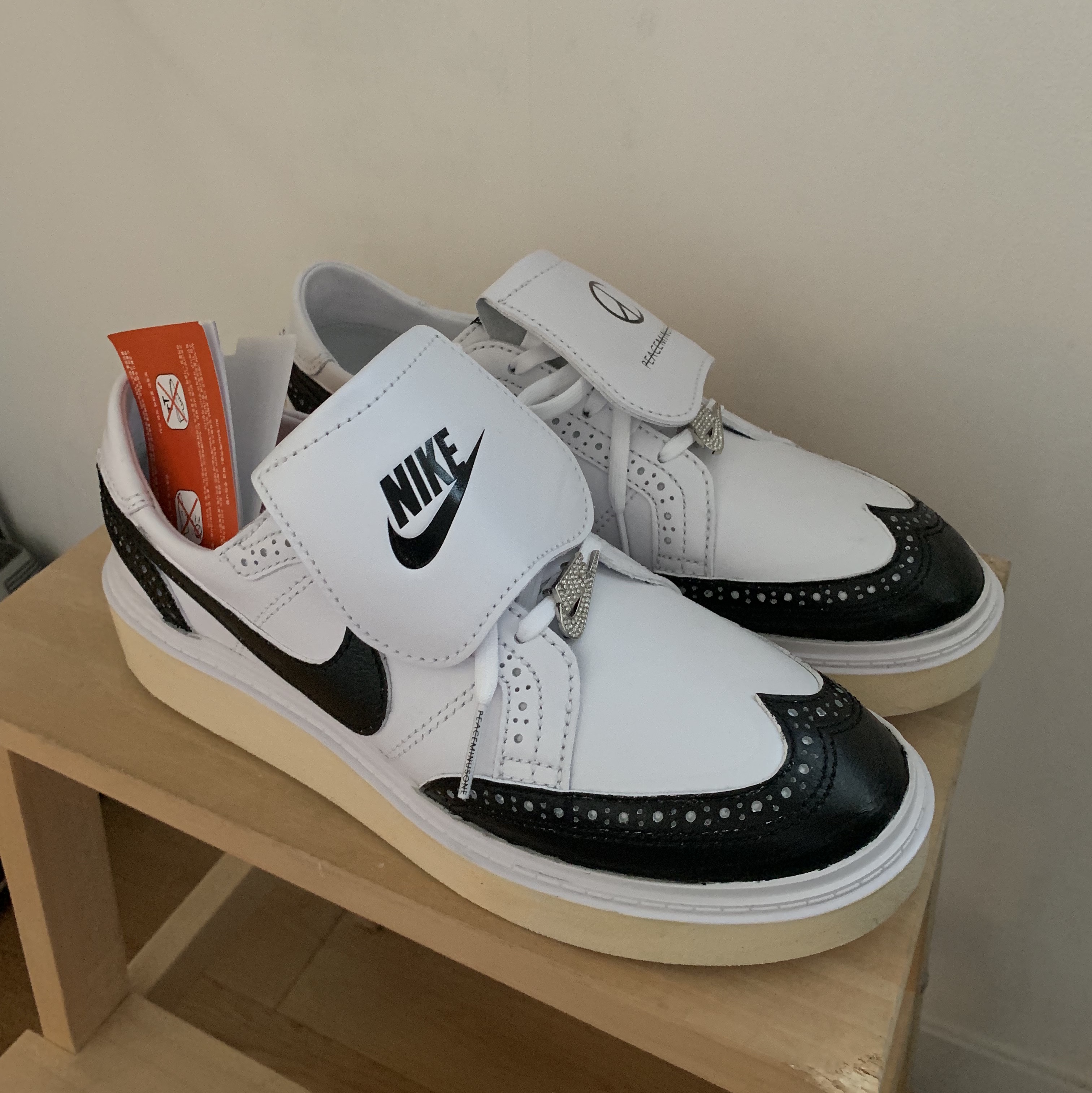 Nike x Peaceminusone Kwondo1 White 착용 스타일 - 3