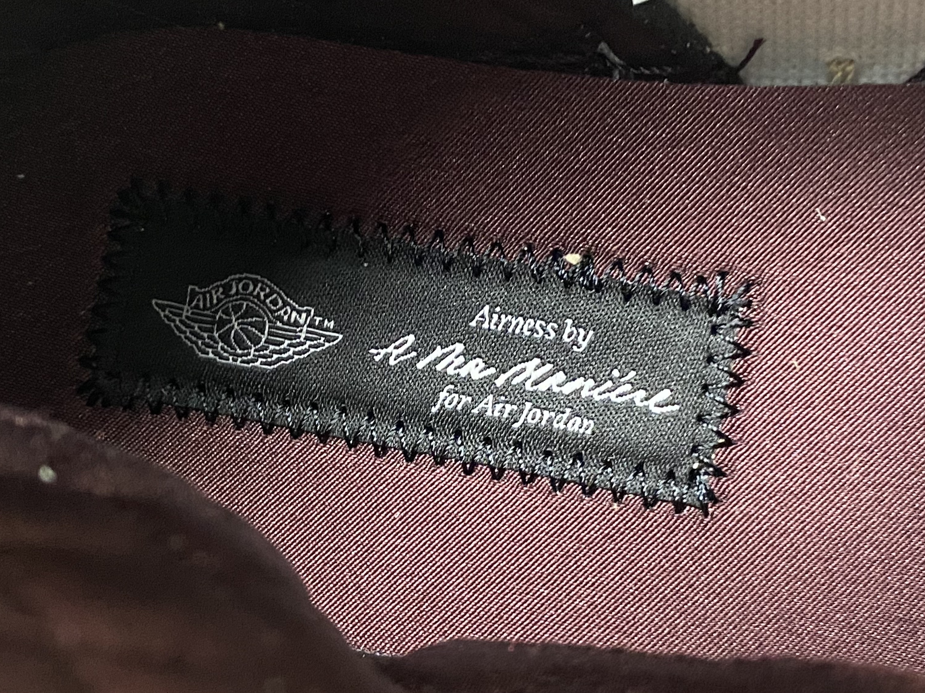 Jordan 1 x A Ma Maniere Retro High OG SP Sail and Burgundy 착용 스타일 - 2