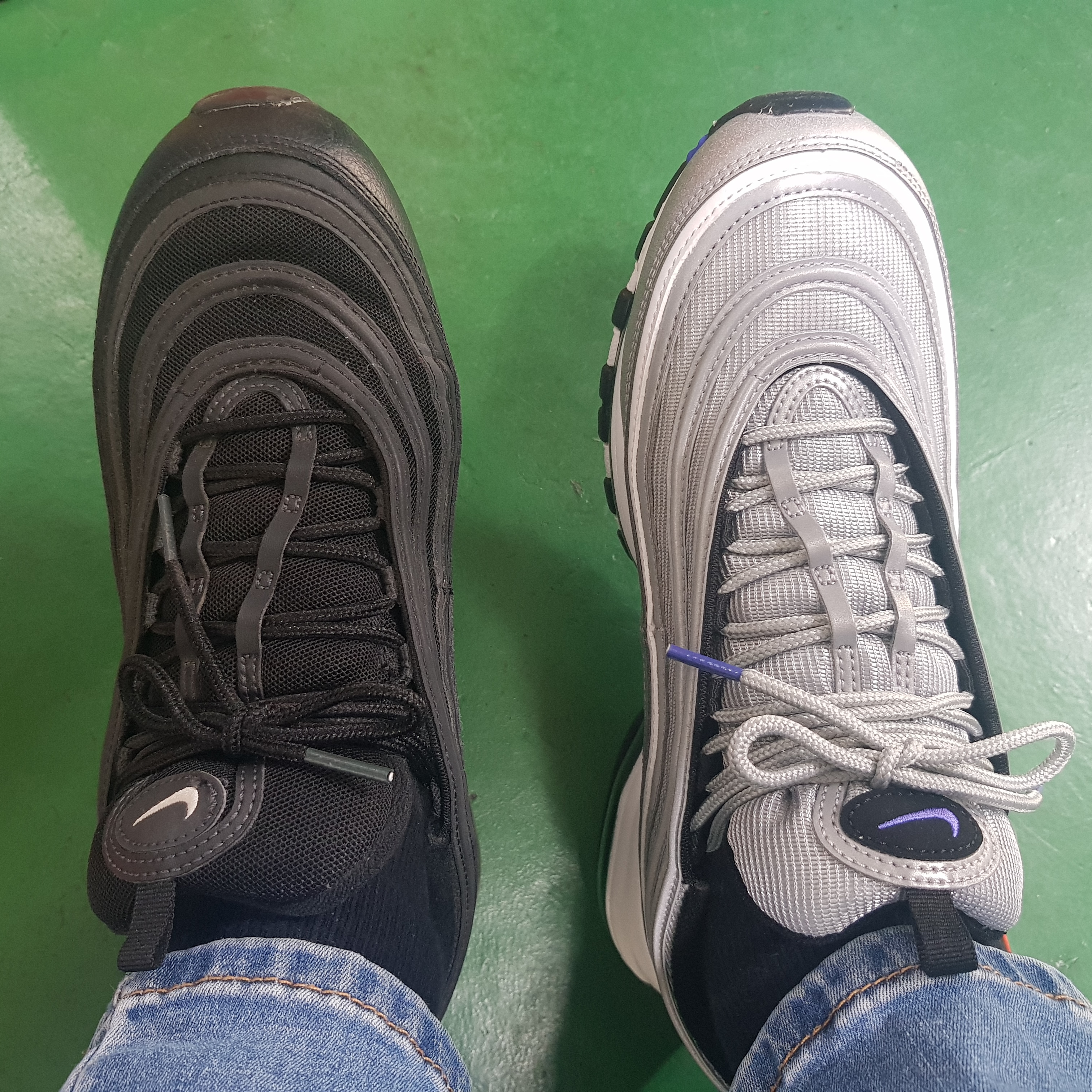 Nike Air Max 97 Persian Violet, Nike Air Max 97 Black White Anthracite 착용 스타일 - 2