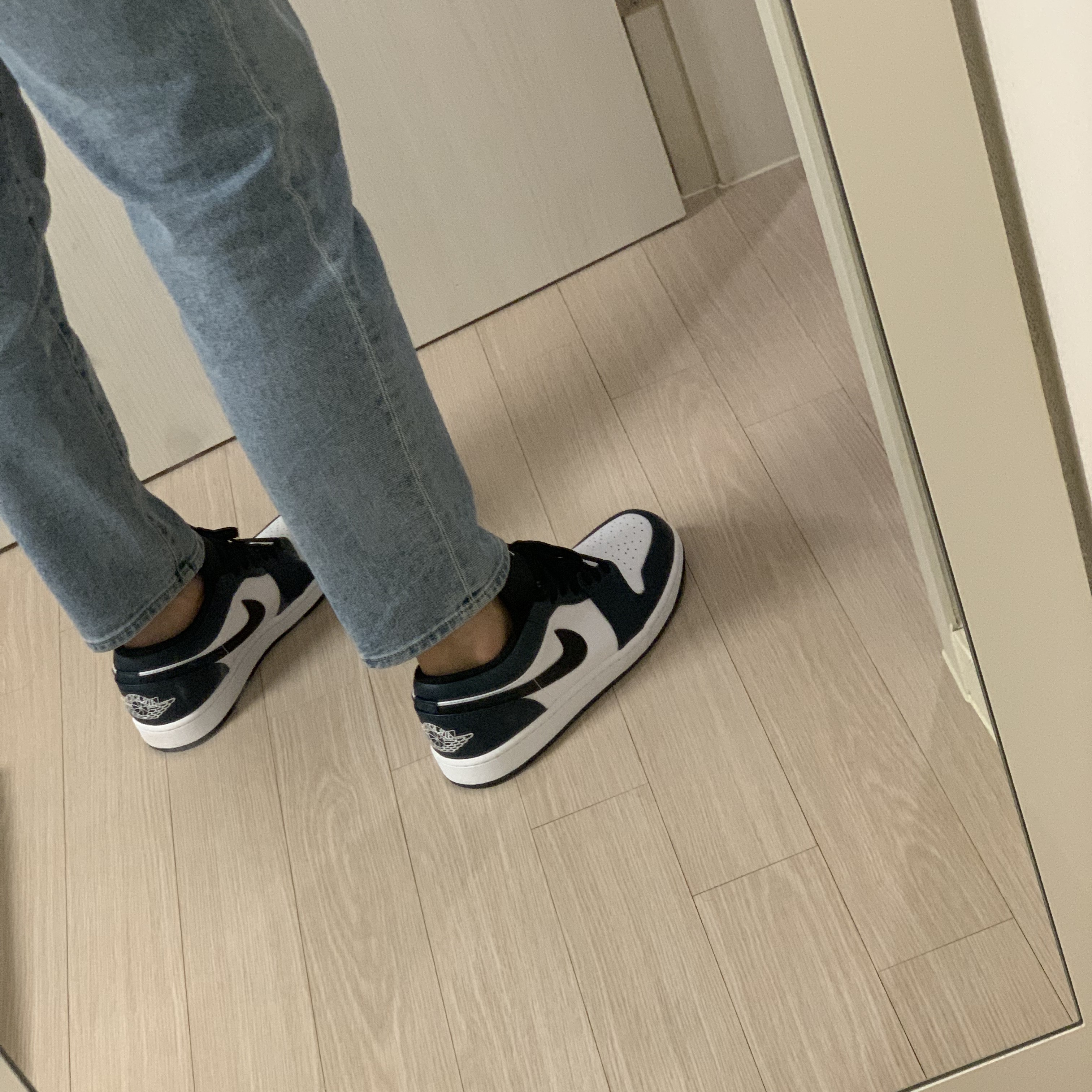 Jordan 1 Low Dark Teal 착용 스타일
