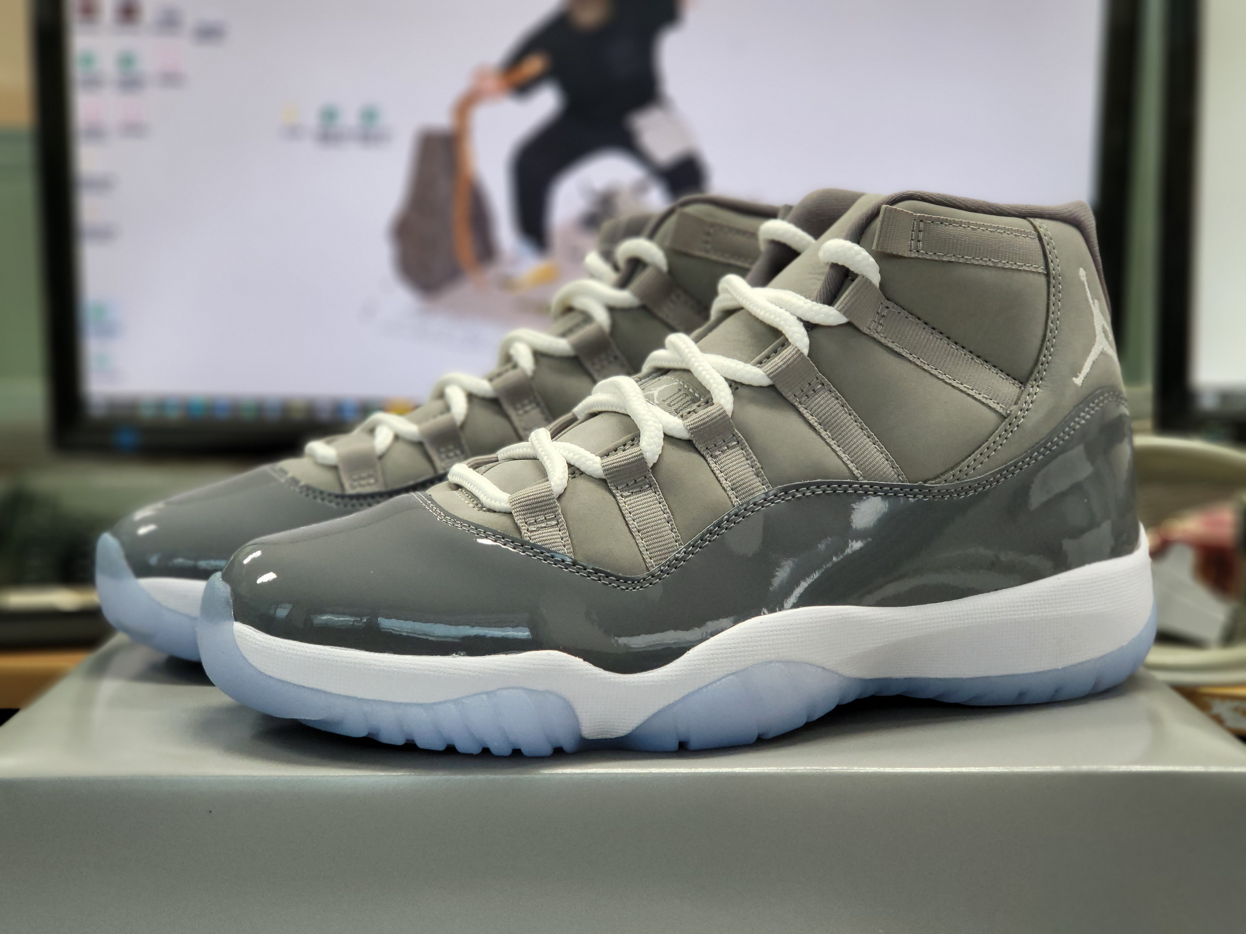 Jordan 11 Retro Cool Grey 2021 착용 스타일
