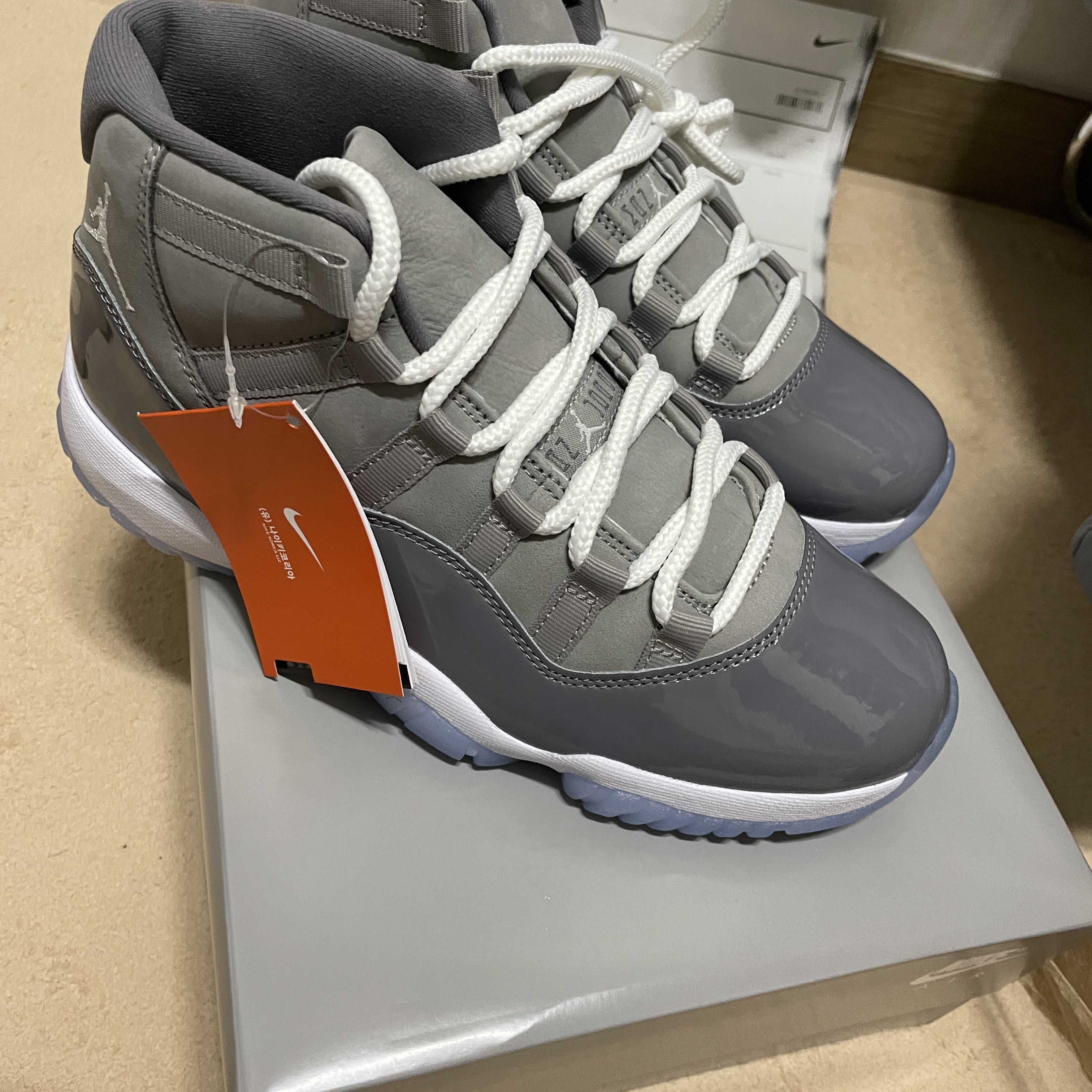 Jordan 11 Retro Cool Grey 2021 착용 스타일 - 2