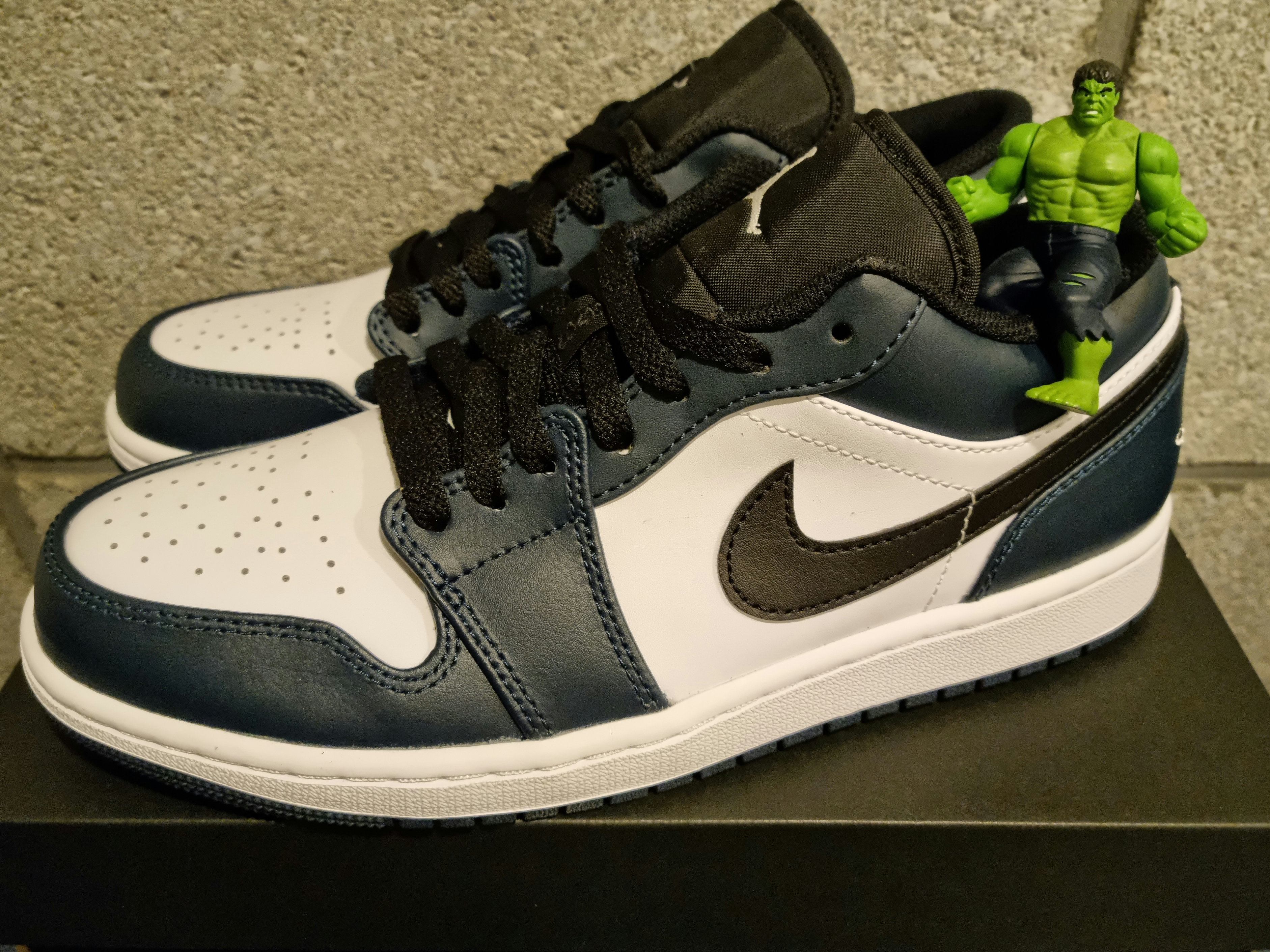 Jordan 1 Low Dark Teal 착용 스타일 - 1