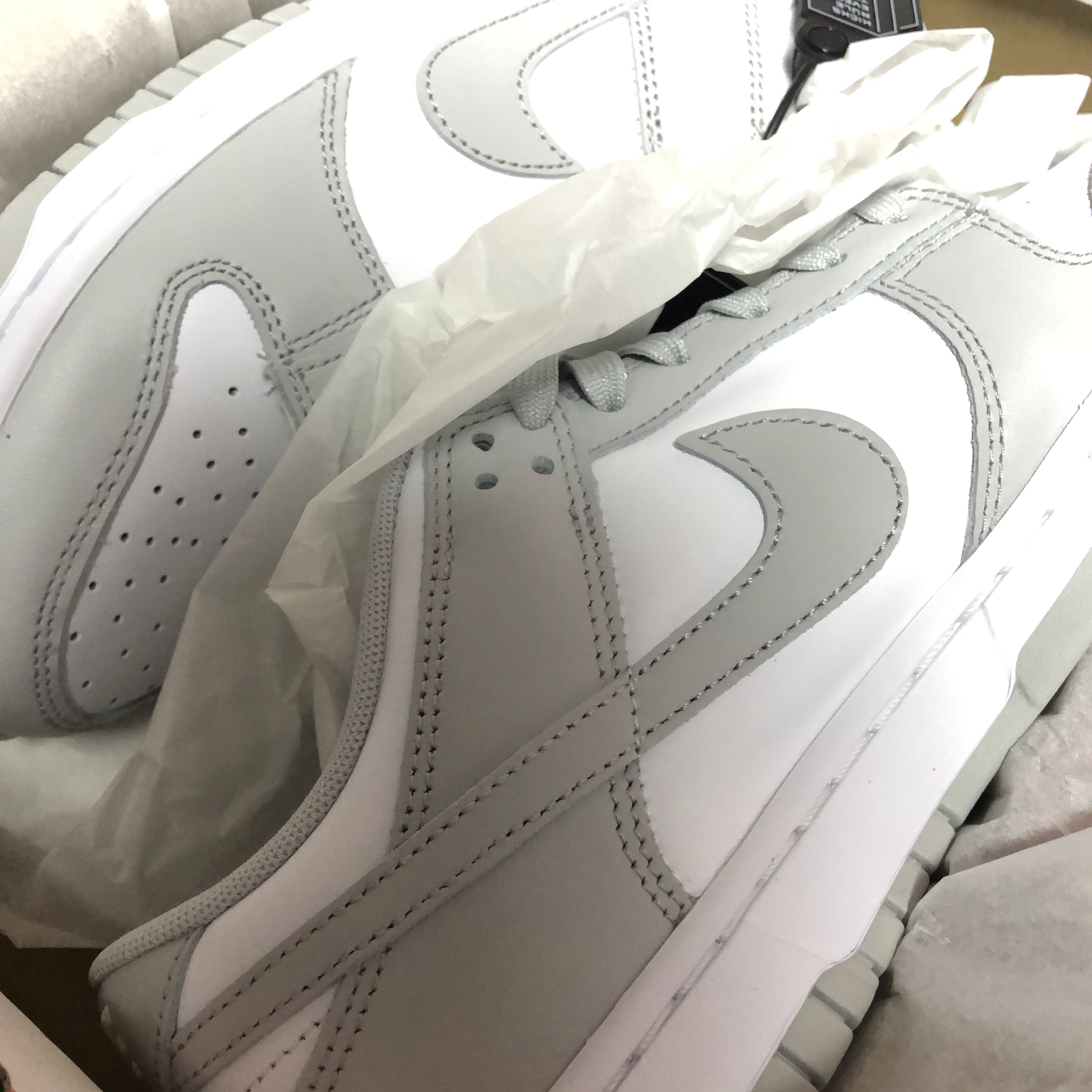 Nike Dunk Low Retro Grey Fog, The North Face 1996 Novelty Nuptse Jacket Real Black - 21FW 착용 스타일 - 3
