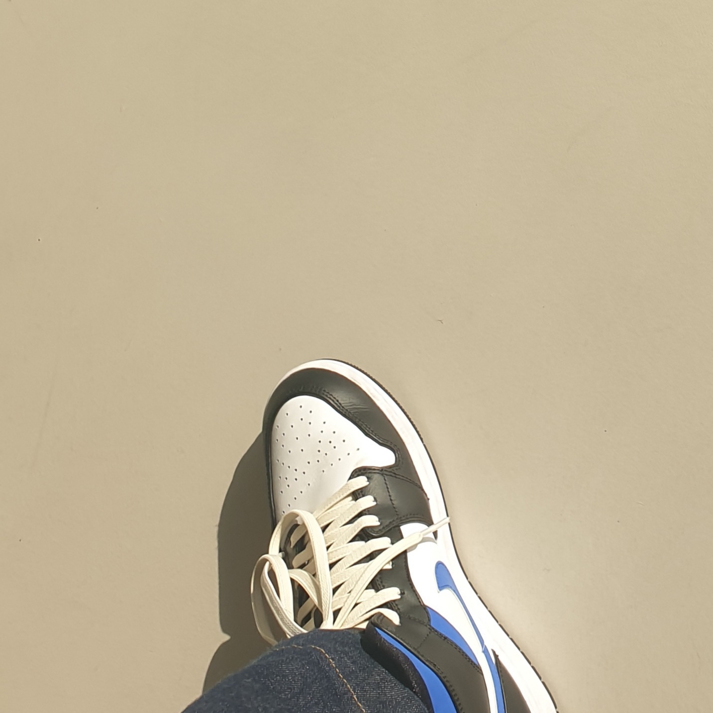 Jordan 1 Mid Racer Blue 착용 스타일 - 2