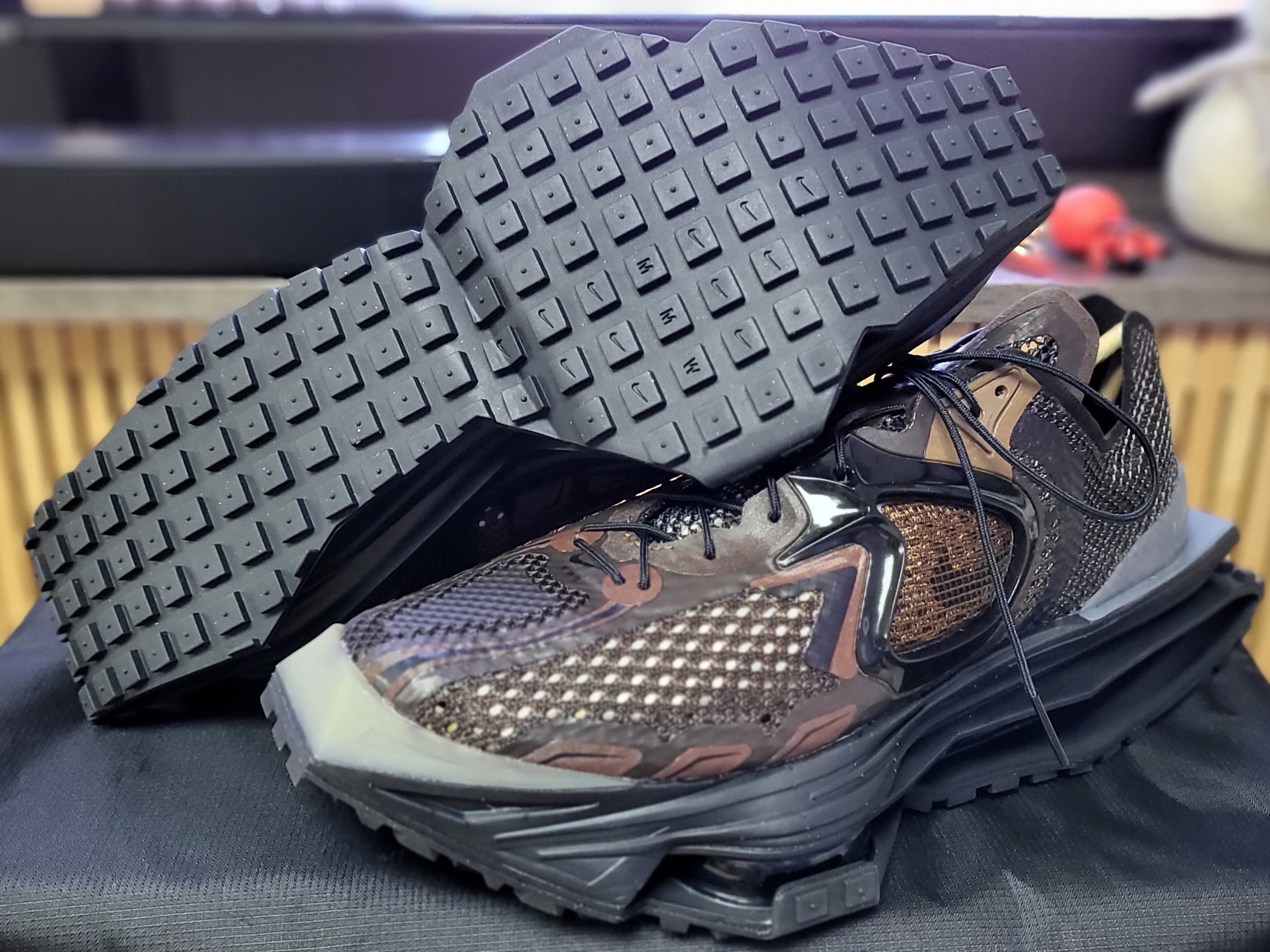 Nike x Matthew M Williams Zoom 004 Baroque Brown 착용 스타일 - 4
