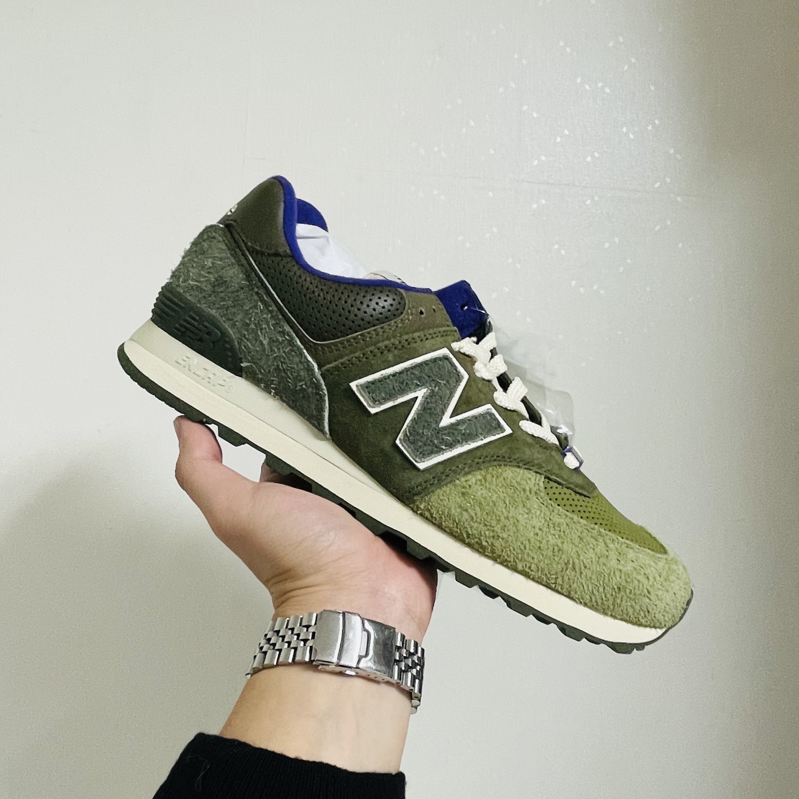 New Balance x SNS 574 Green Purple 착용 스타일