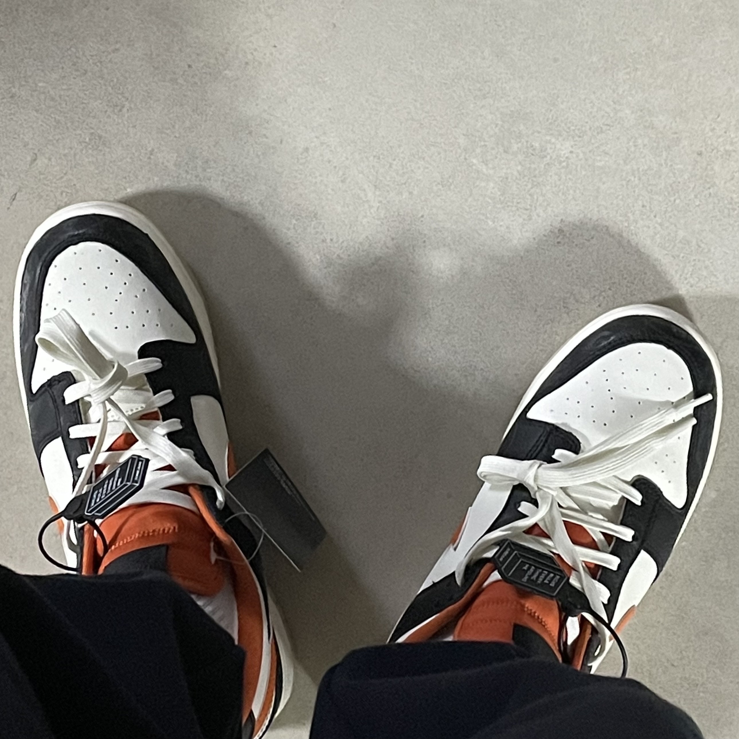 Nike Dunk Low Retro PRM Halloween 착용 스타일