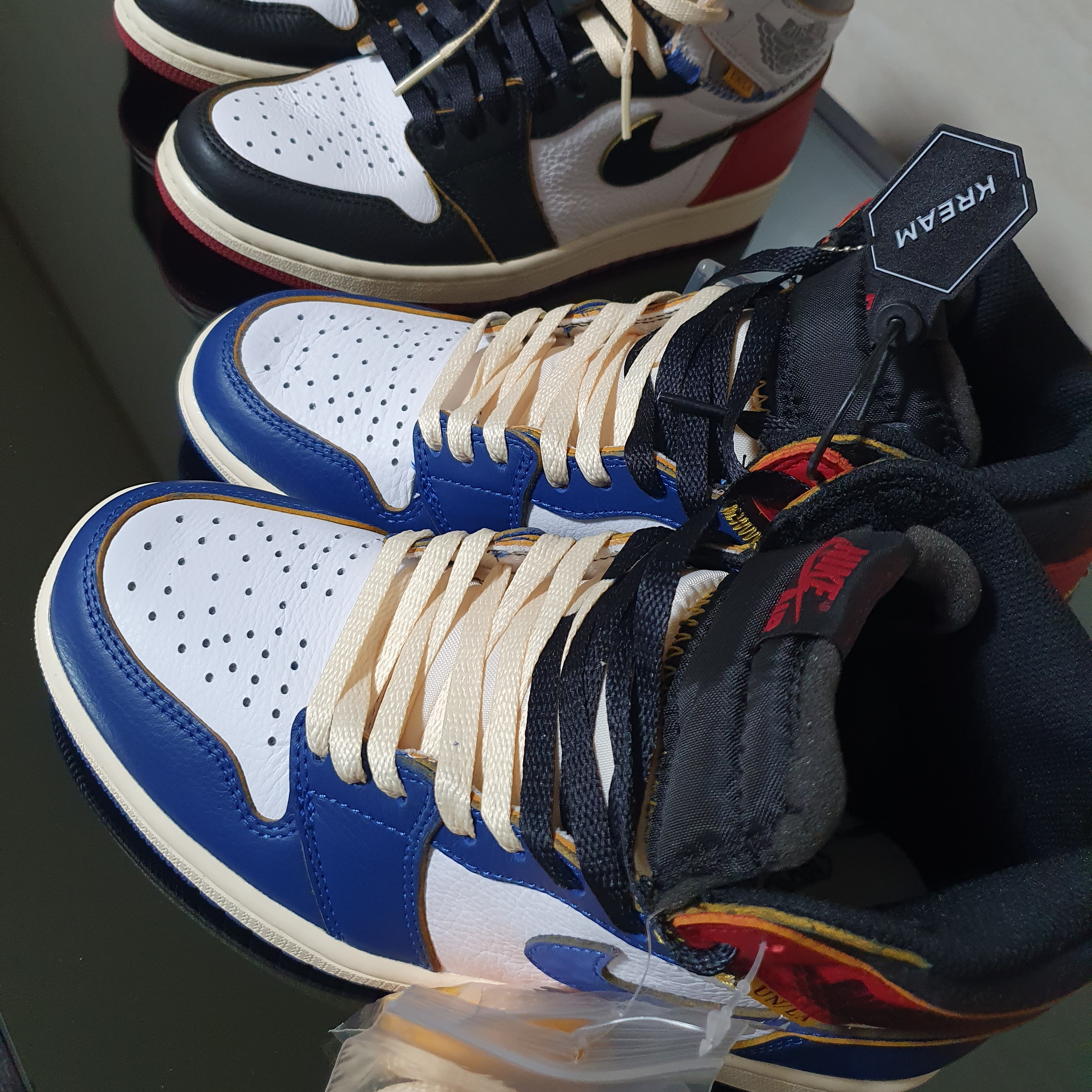 Jordan 1 x Union Retro High Blue Toe 착용 스타일 - 2