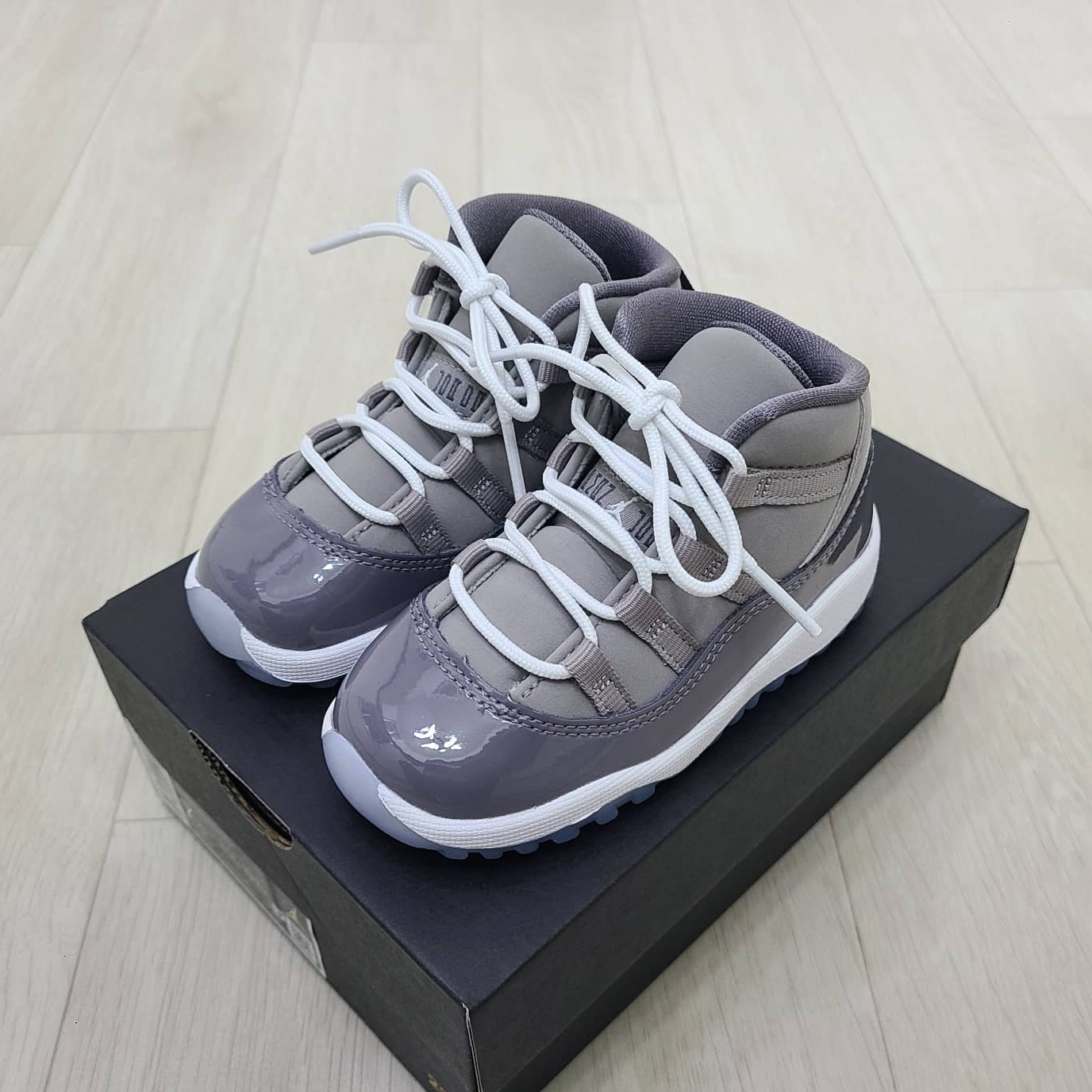 (TD) Jordan 11 Retro Cool Grey 2021 착용 스타일 - 2