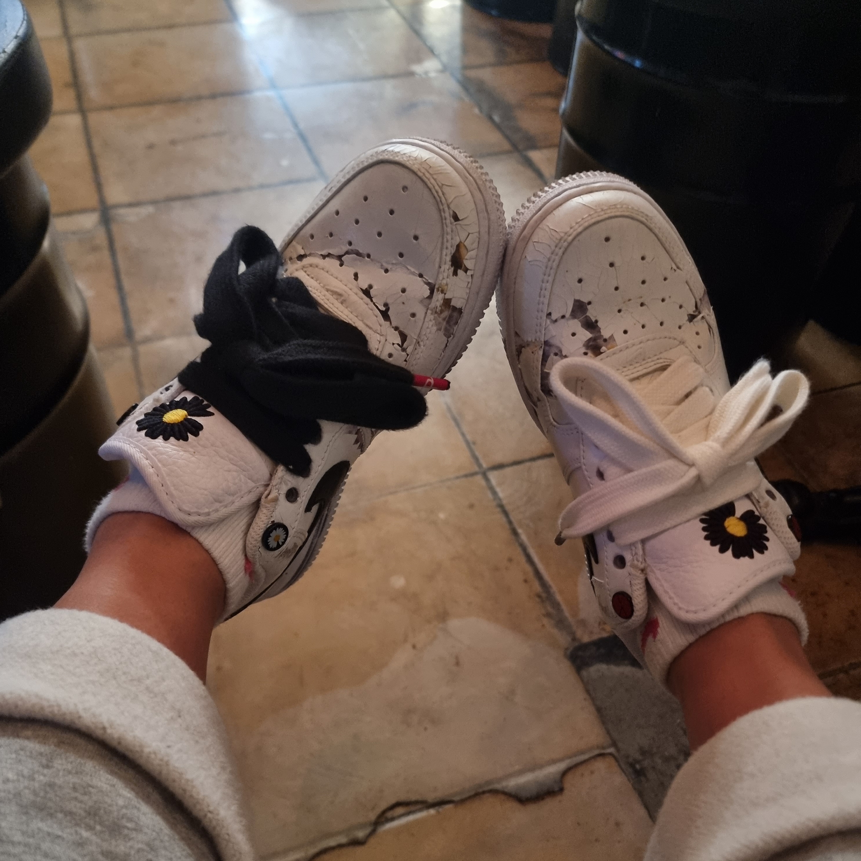 Nike x Peaceminusone Air Force 1 Low Para-Noise 2.0 착용 스타일 - 2