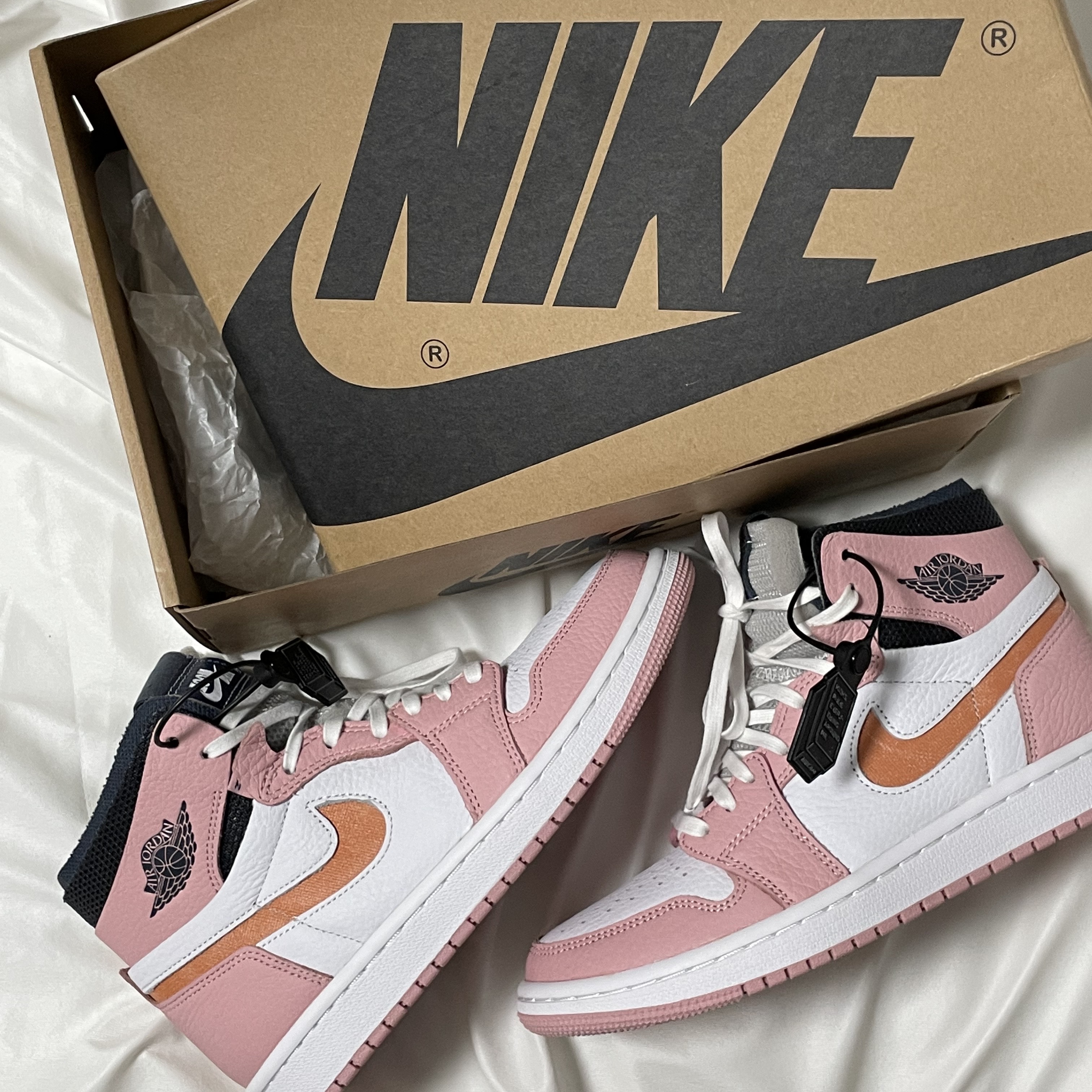 (W) Jordan 1 Zoom Air CMFT Pink Glaze 착용 스타일