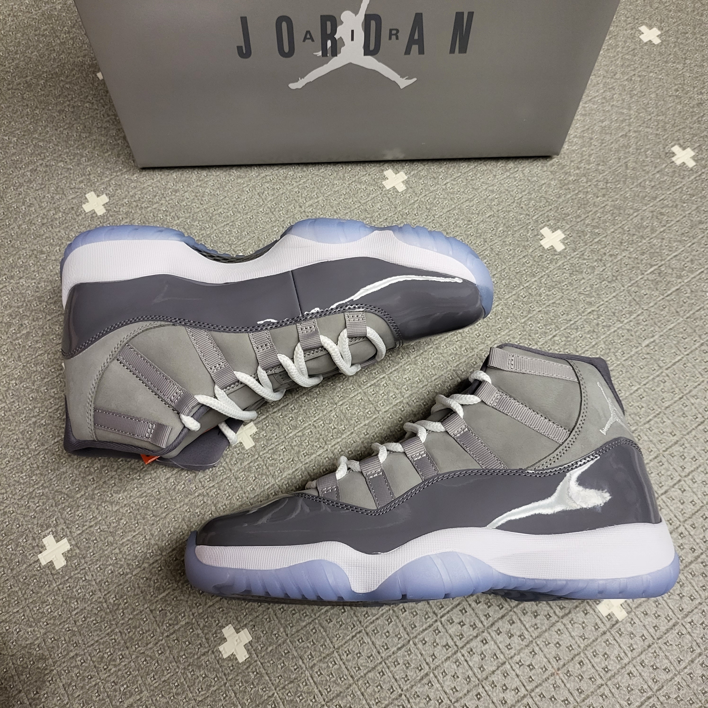 Jordan 11 Retro Cool Grey 2021 착용 스타일 - 1