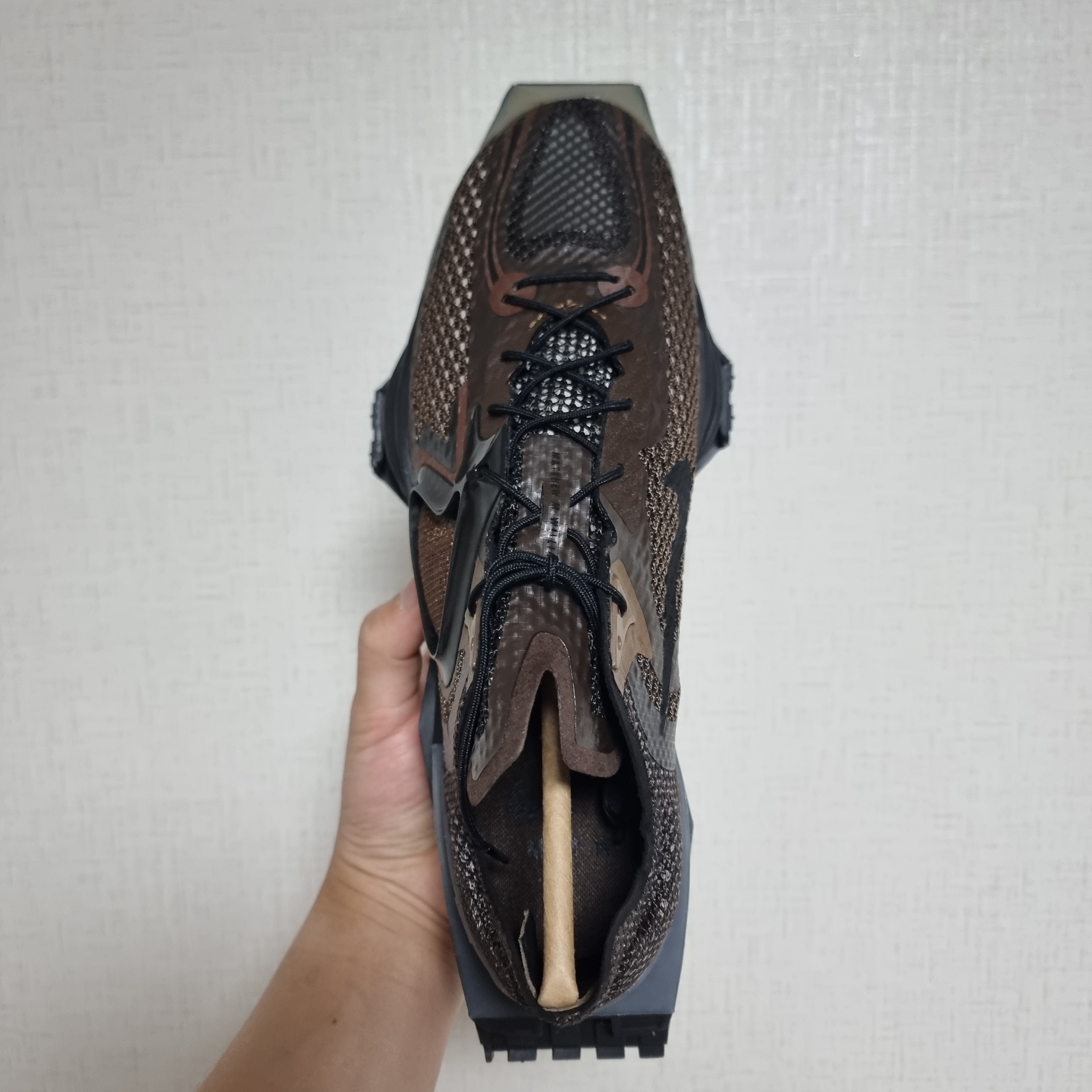 Nike x Matthew M Williams Zoom 004 Baroque Brown 착용 스타일 - 5