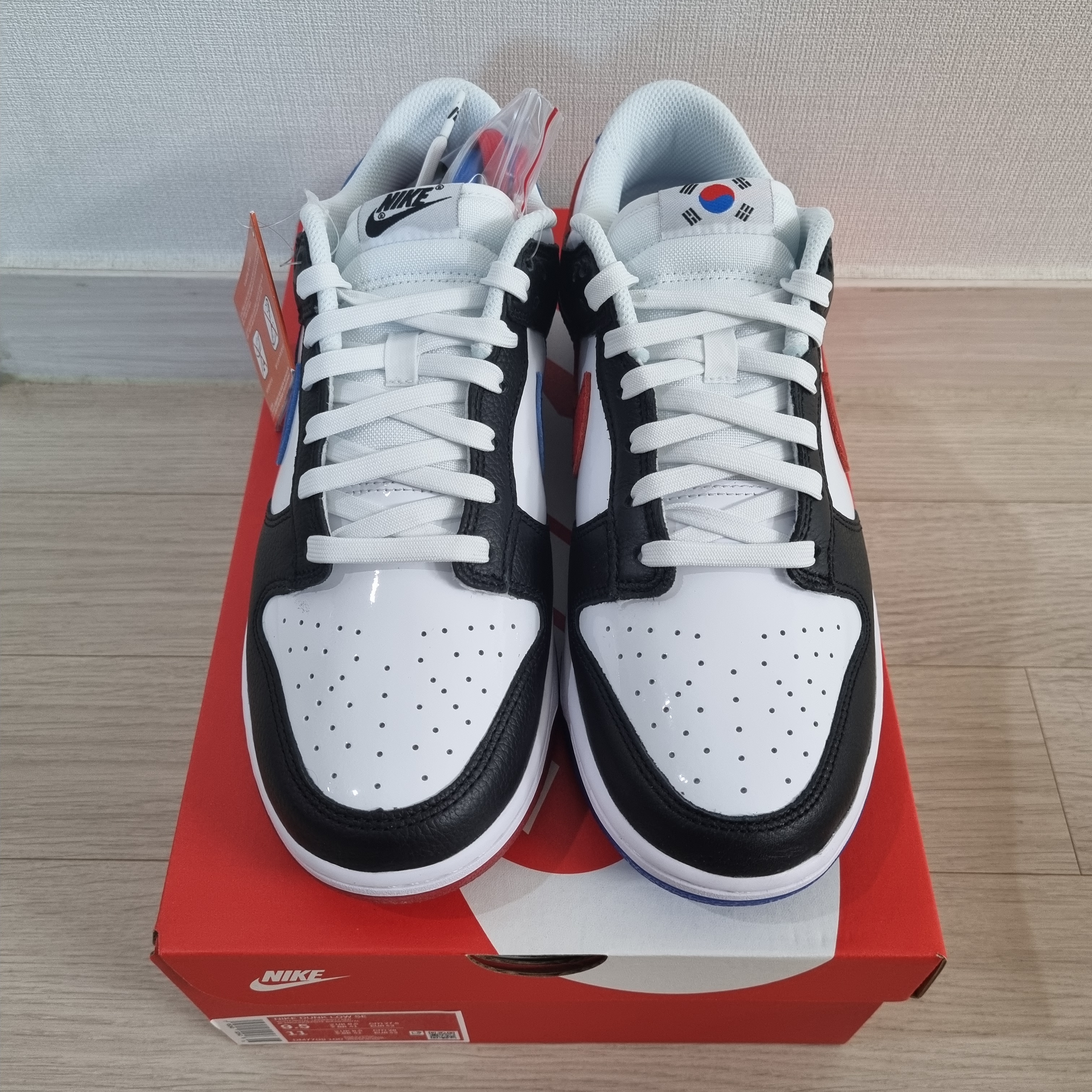Nike Dunk Low SE Seoul 착용 스타일 - 2