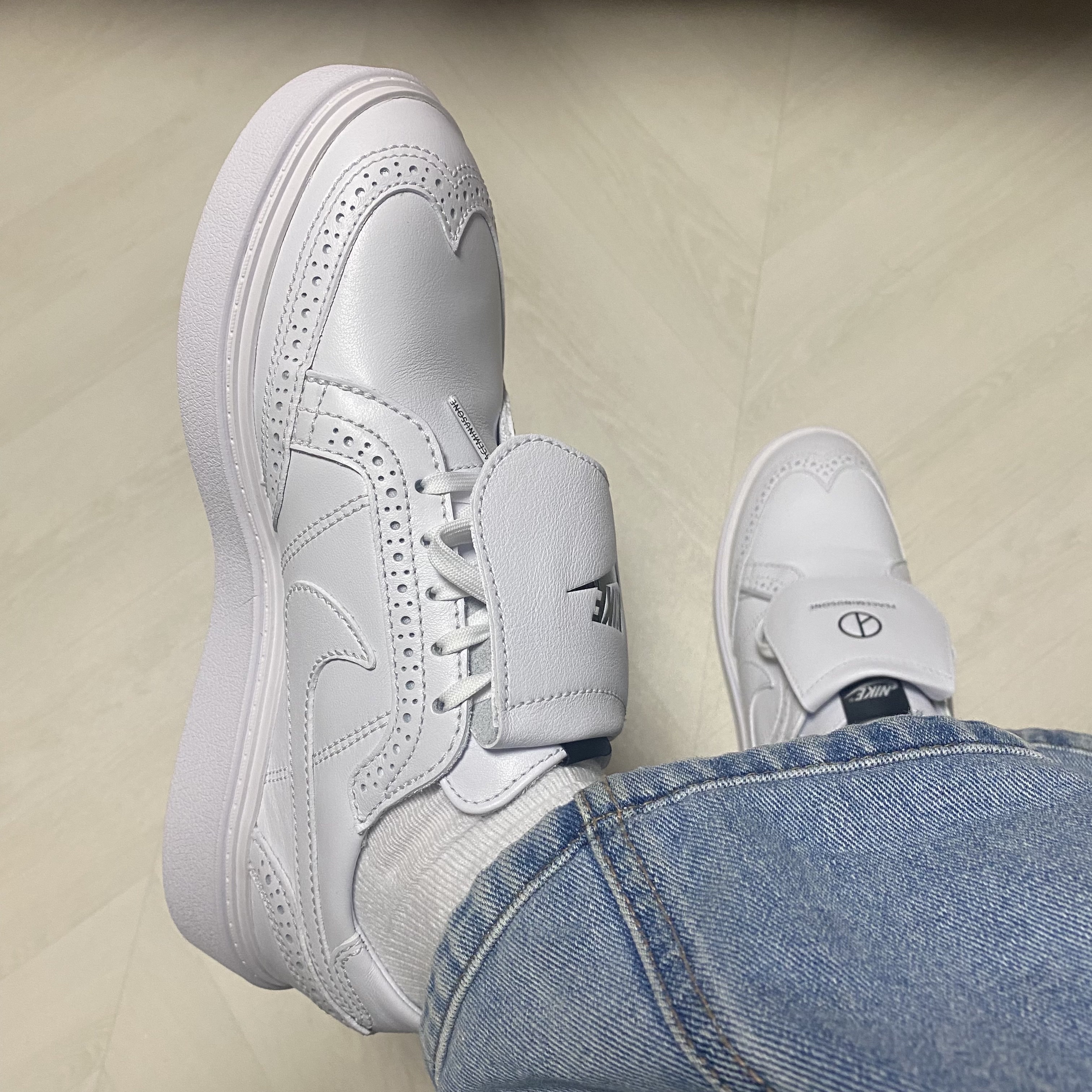 Nike x Peaceminusone Kwondo1 White 착용 스타일 - 3