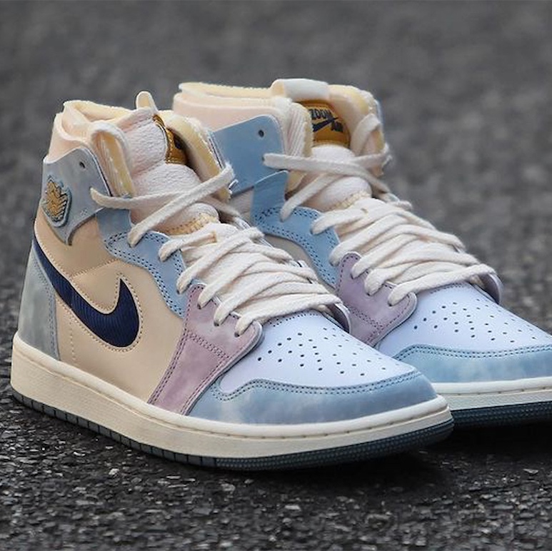 Jordan 1 Retro High OG Hyper Royal, (GS) Jordan 1 Retro High OG Hyper Royal 착용 스타일 - 2