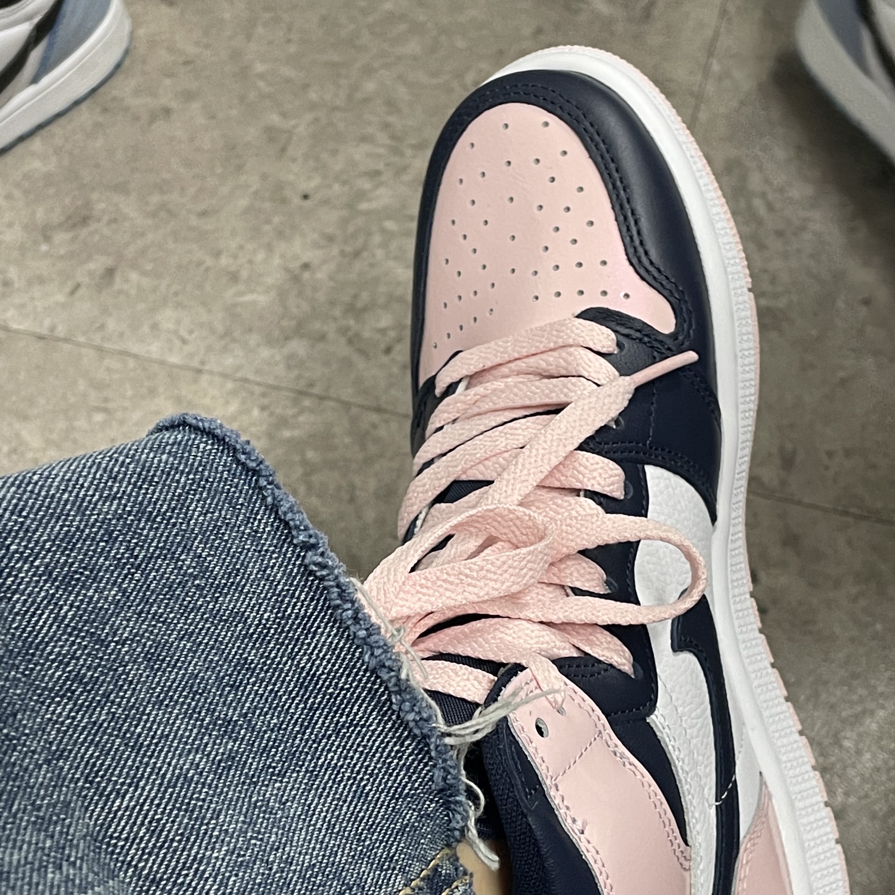 Jordan 1 Retro High OG University Blue, (W) Jordan 1 Retro High OG Atmosphere 착용 스타일 - 3
