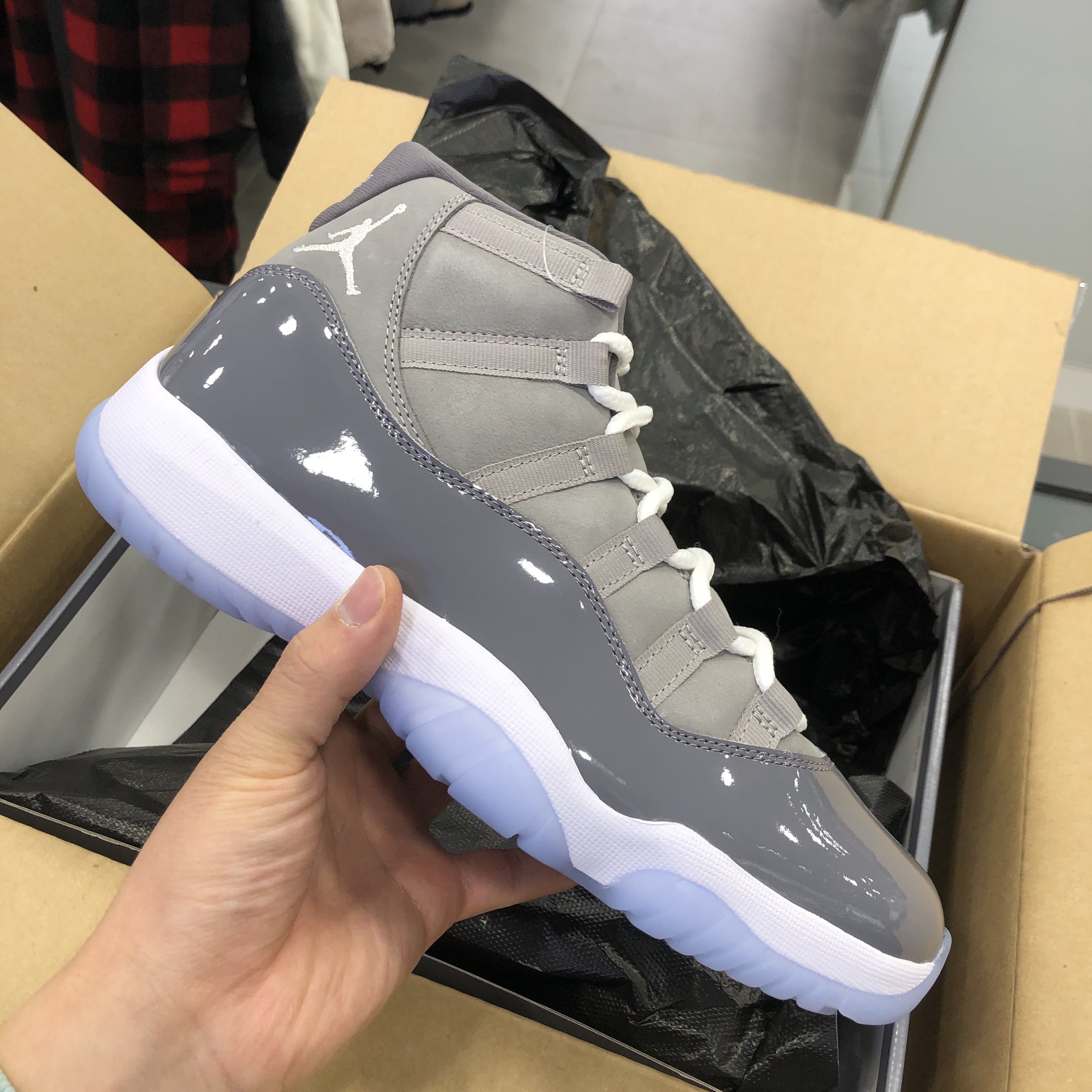 Jordan 11 Retro Cool Grey 2021 착용 스타일 - 1