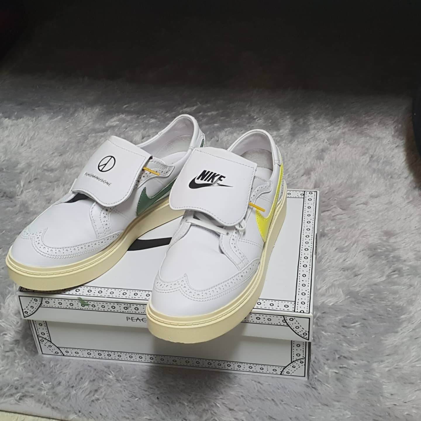 Nike x Peaceminusone Kwondo1 White 착용 스타일 - 3