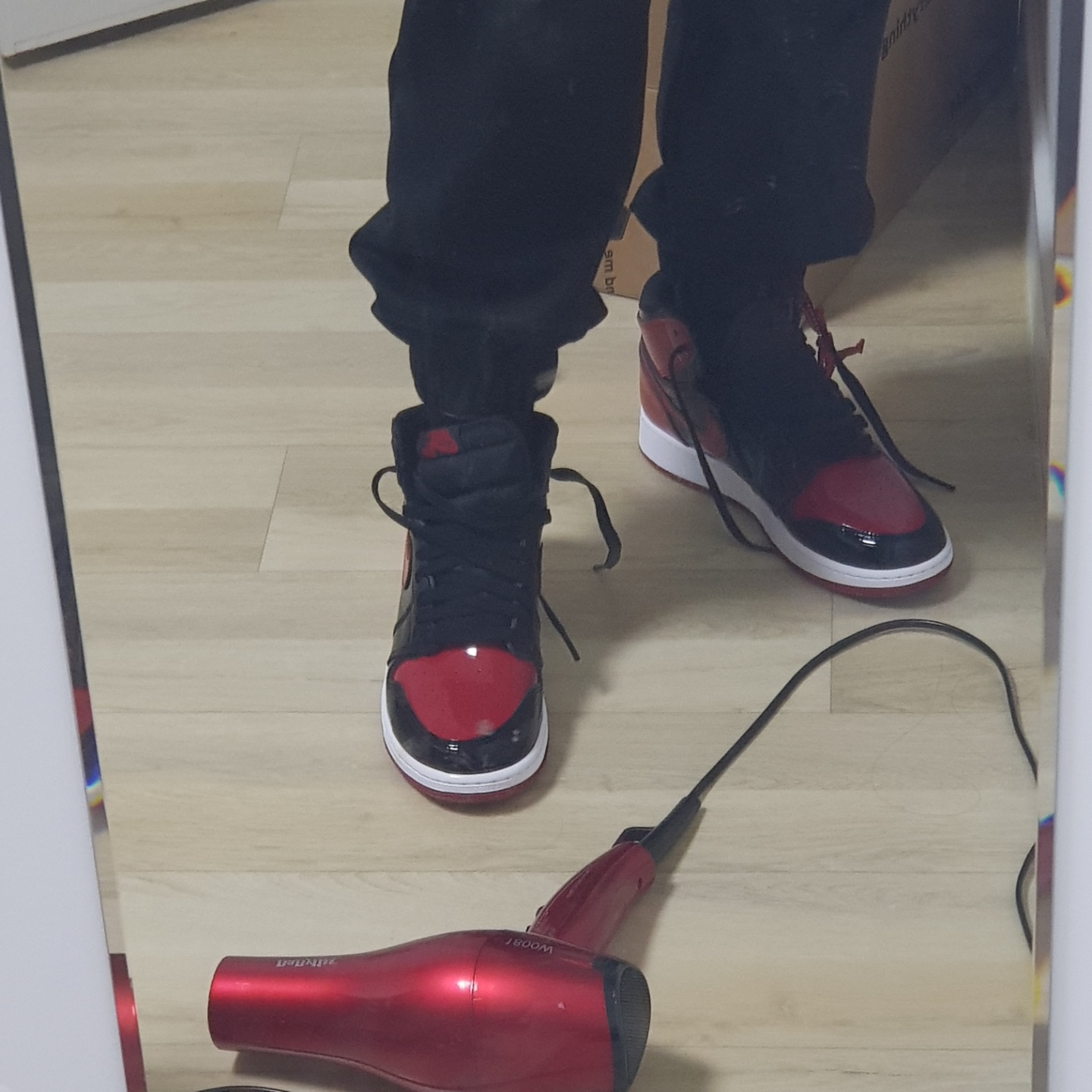 Jordan 1 Retro High OG Patent Bred 착용 스타일