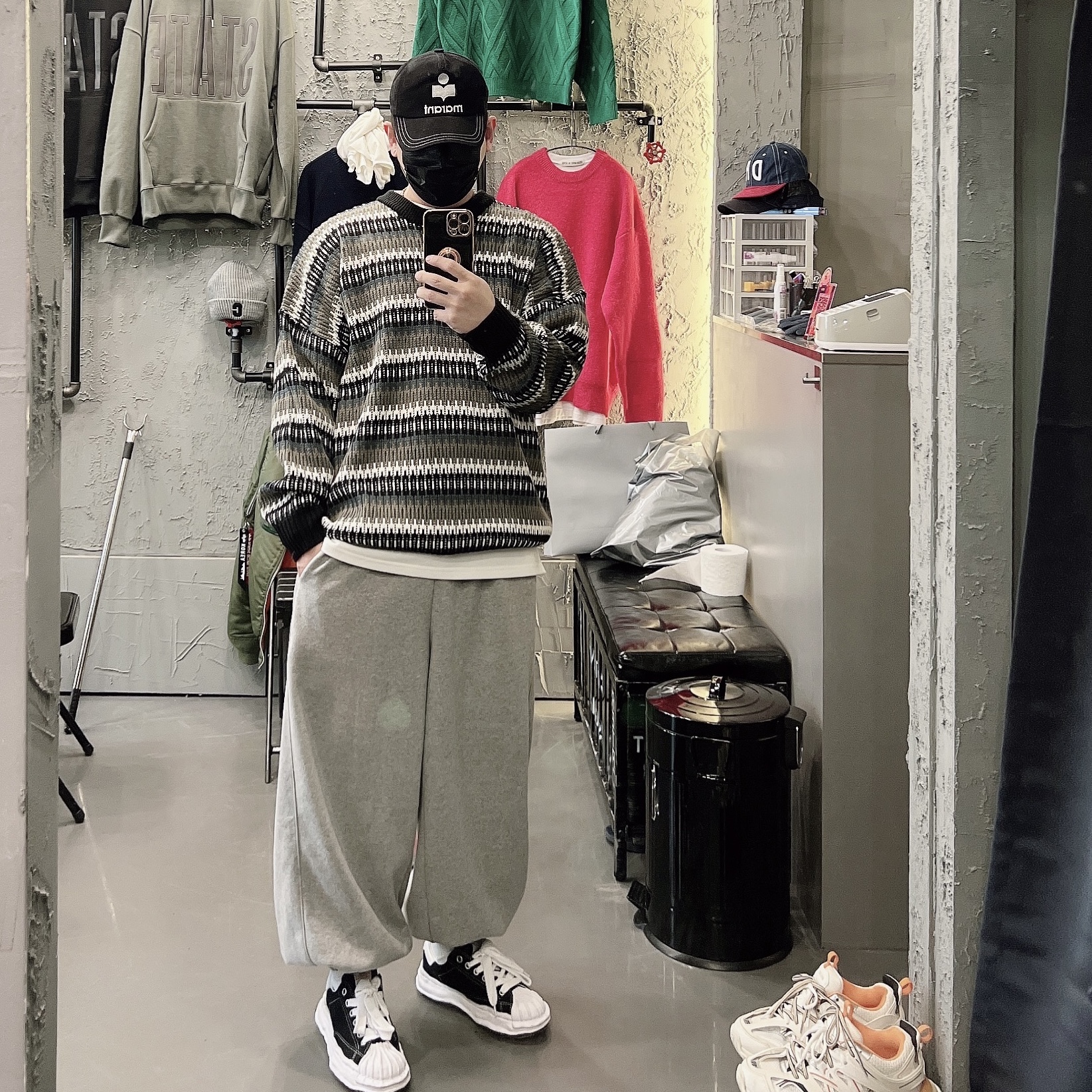 Maison Mihara Yasuhiro Blakey OG Sole Canvas Low-top Sneakers Black, Isabel Marant Tyronh Cap Black - 21FW 착용 스타일