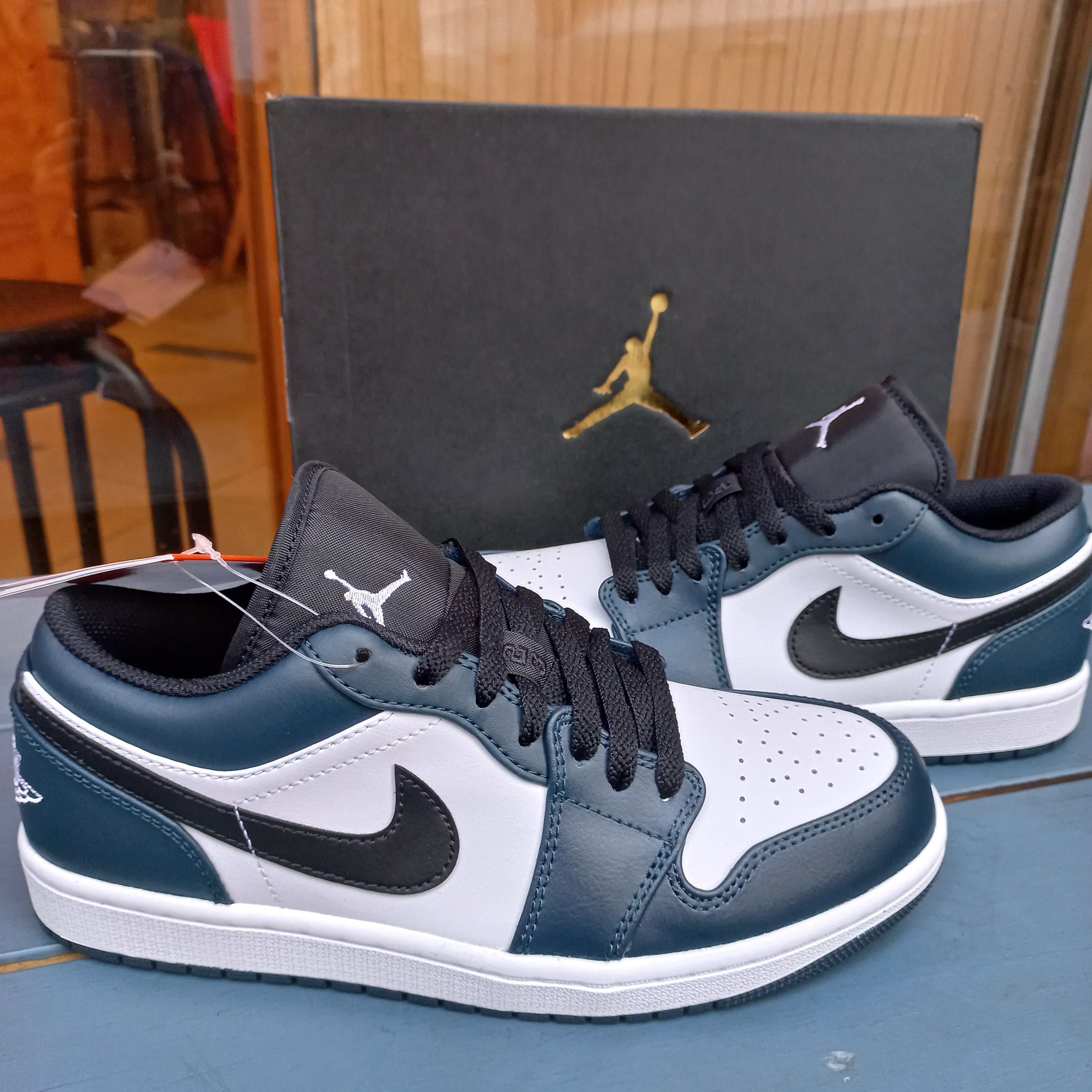 Jordan 1 Low Dark Teal 착용 스타일 - 1