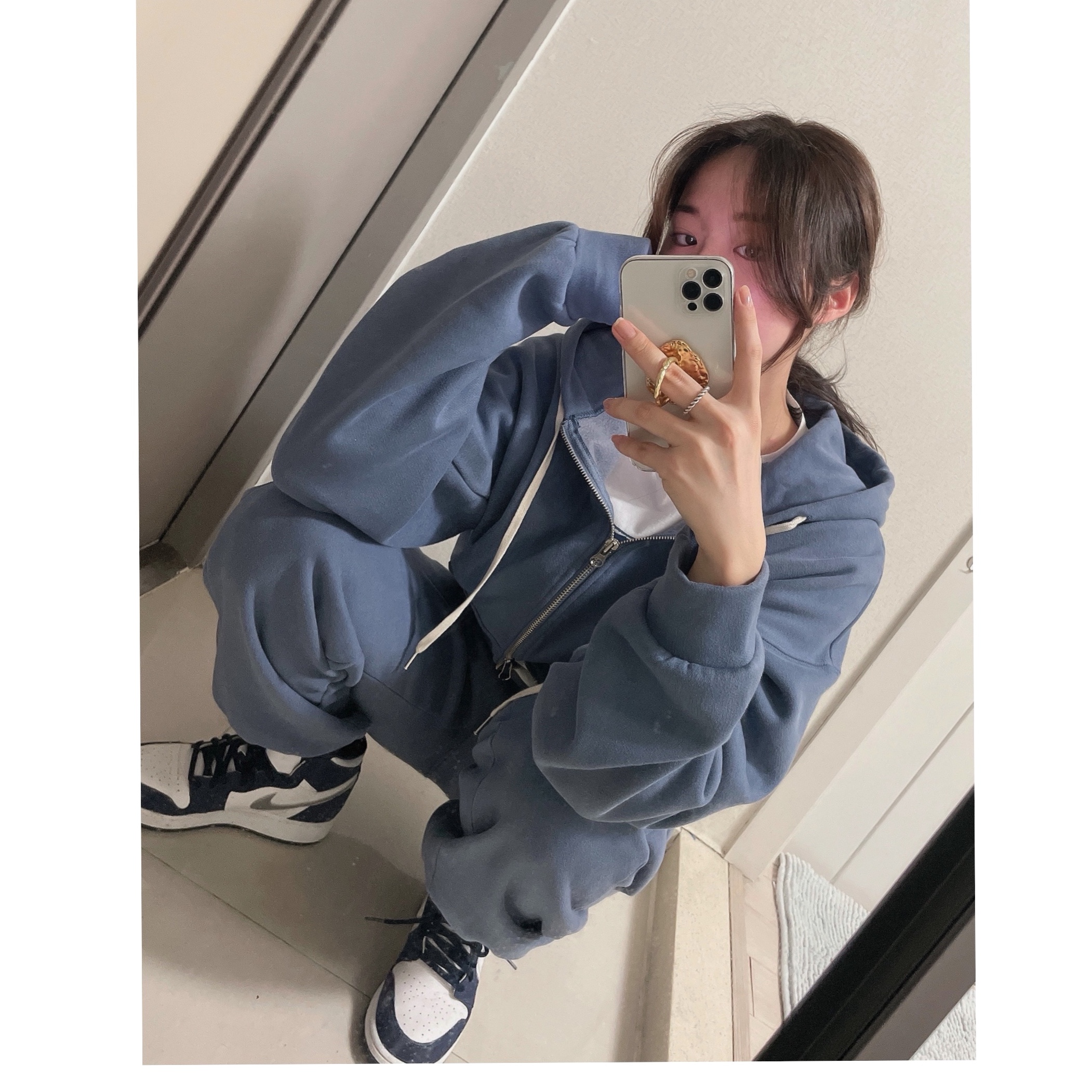 Jordan 1 Retro High OG CO.JP Midnight Navy, (GS) Jordan 1 Retro High OG CO.JP Midnight Navy 착용 스타일
