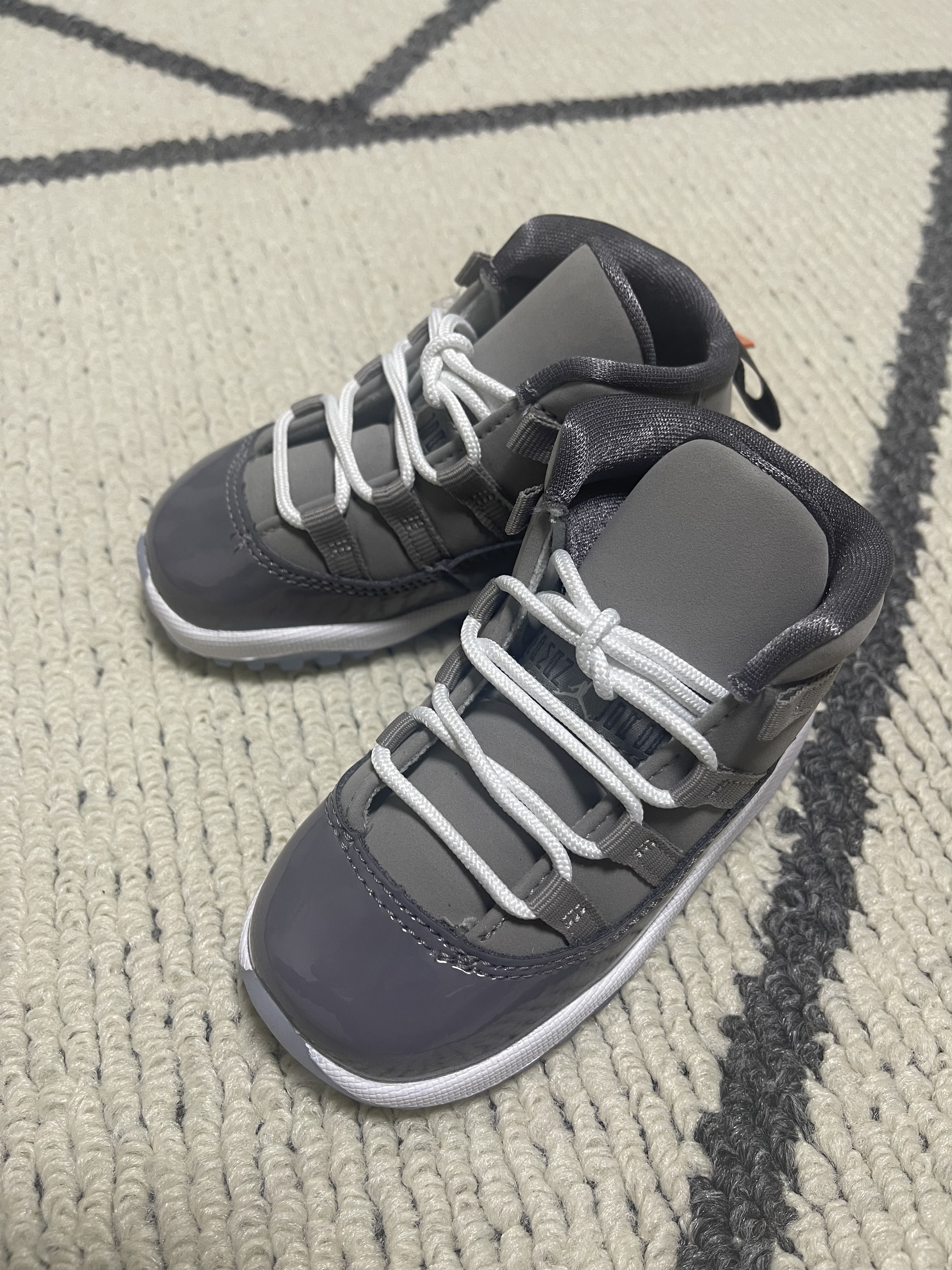 (TD) Jordan 11 Retro Cool Grey 2021, (TD) Jordan 11 Retro Jubilee 착용 스타일 - 2
