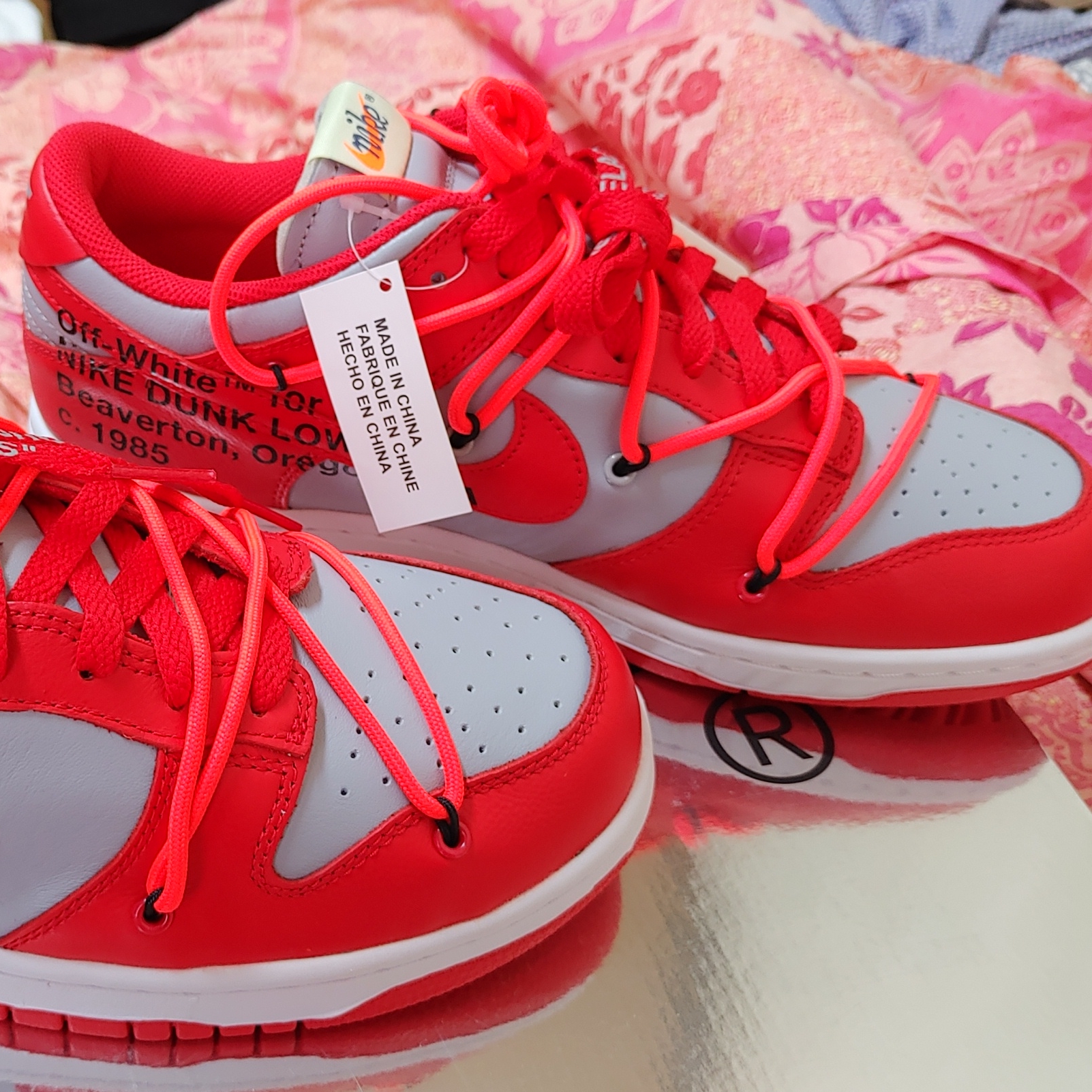 Nike x Off-White Dunk Low University Red 착용 스타일 - 3