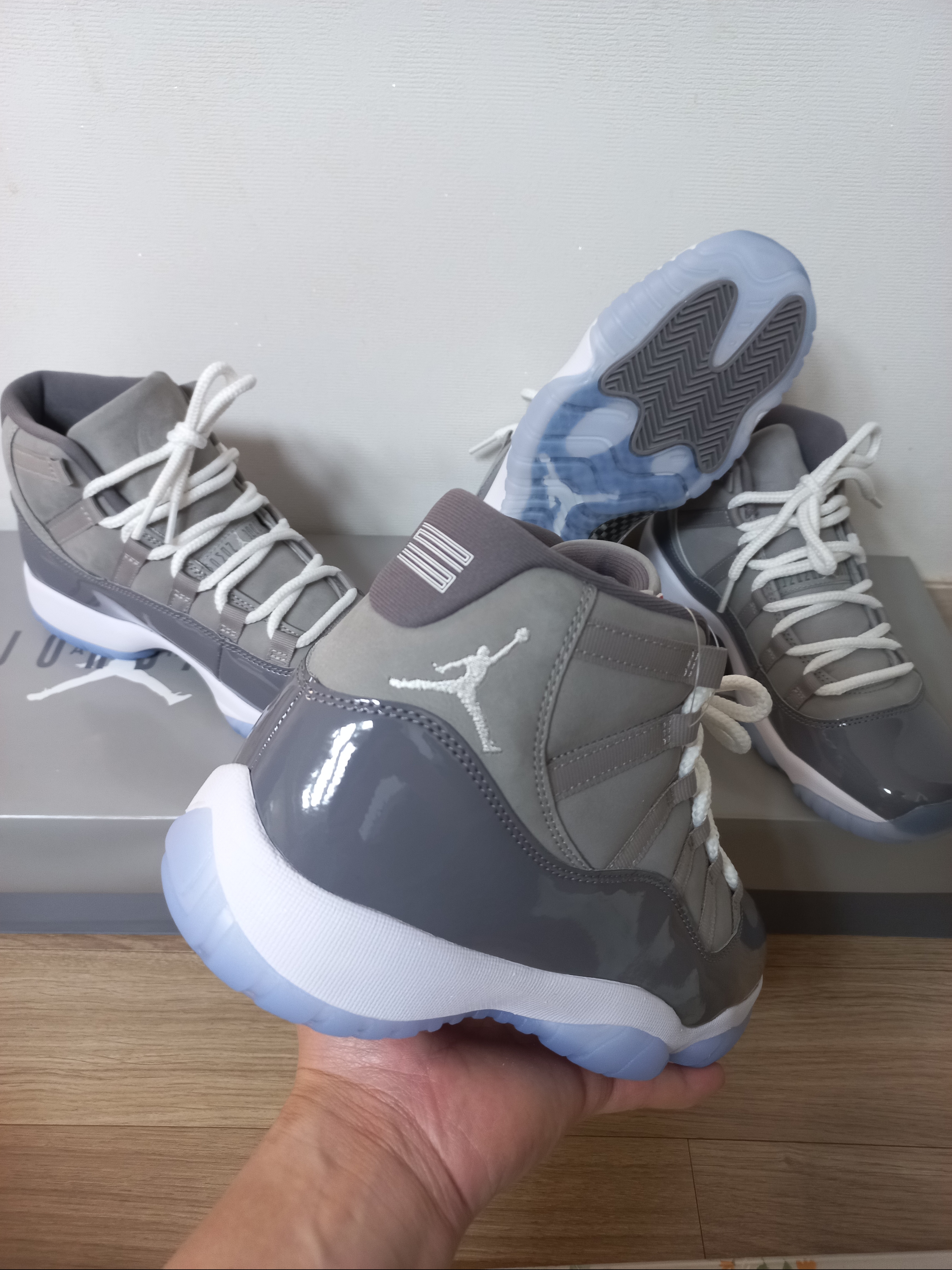 Jordan 11 Retro Cool Grey 2021, (GS) Jordan 11 Retro Cool Grey 2021 착용 스타일 - 2