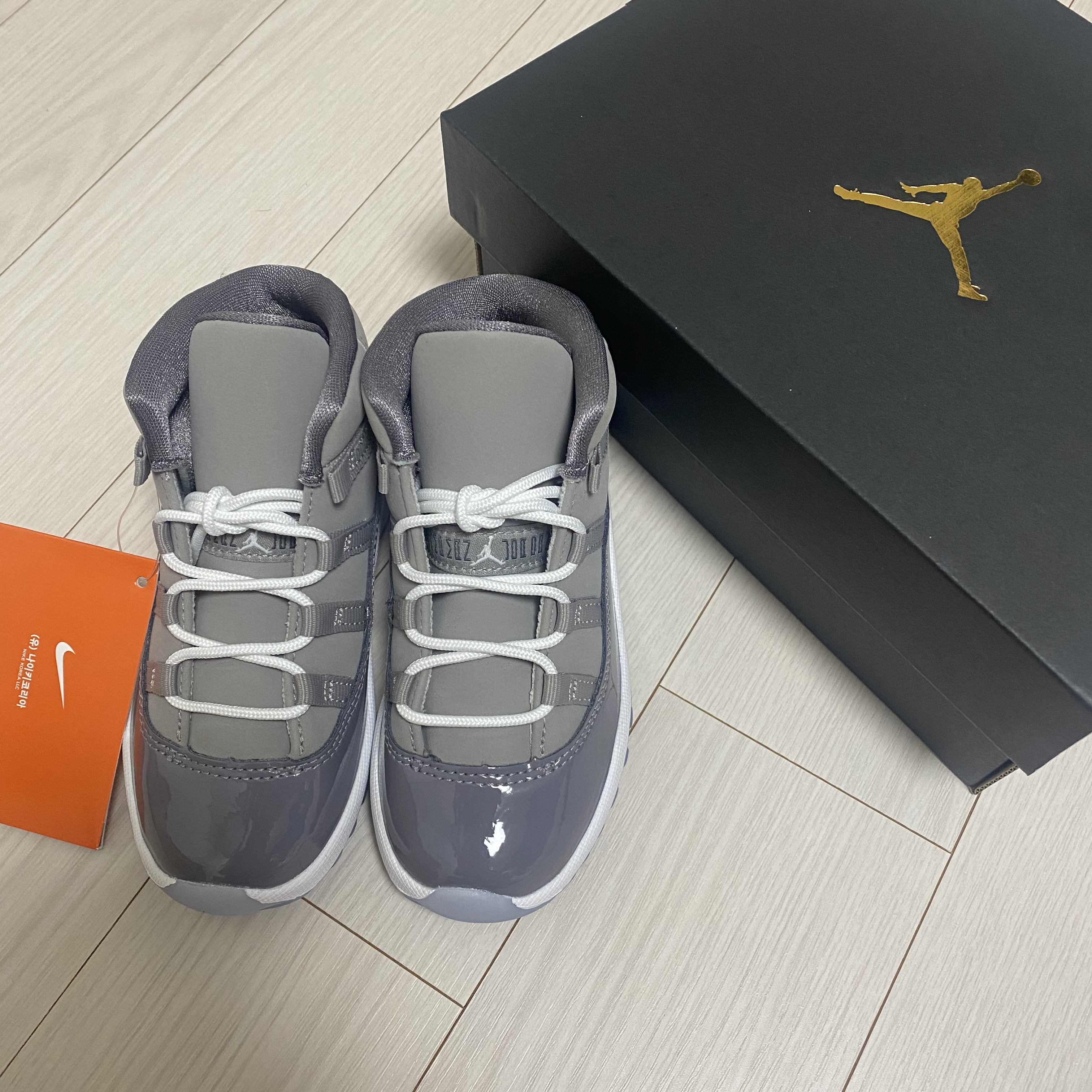 (TD) Jordan 11 Retro Cool Grey 2021 착용 스타일 - 2