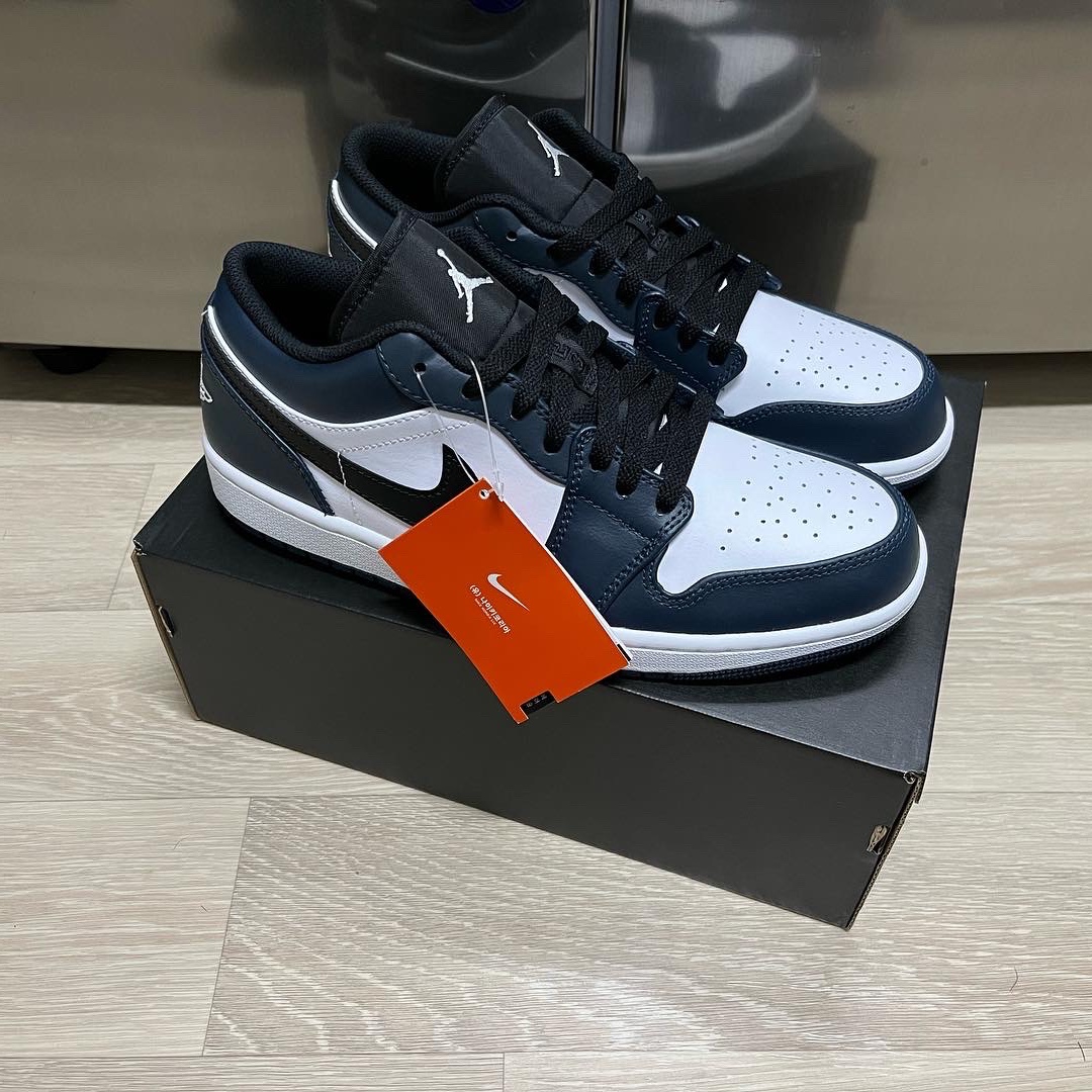 Jordan 1 Low Dark Teal 착용 스타일 - 1