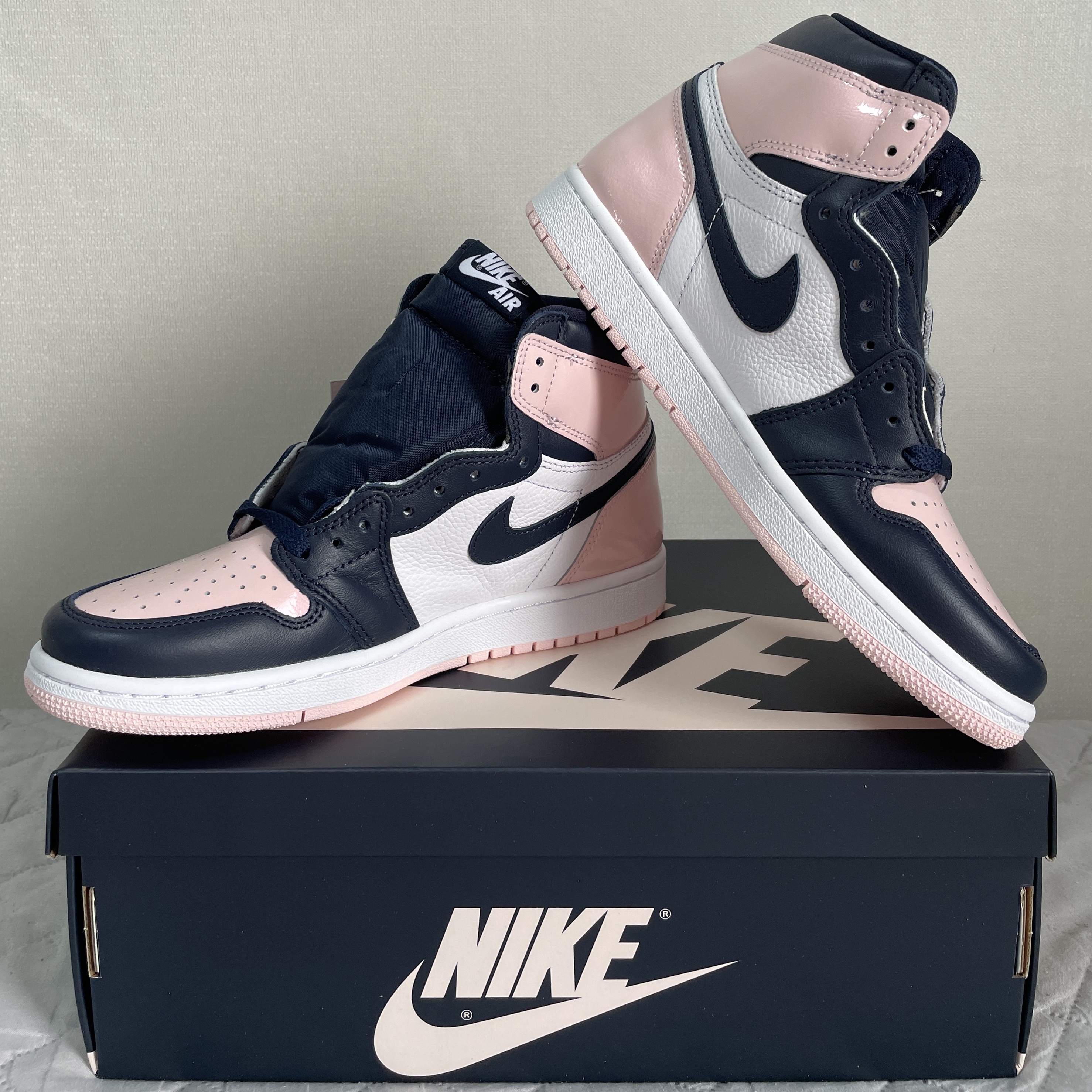 (W) Jordan 1 Retro High OG Atmosphere 착용 스타일