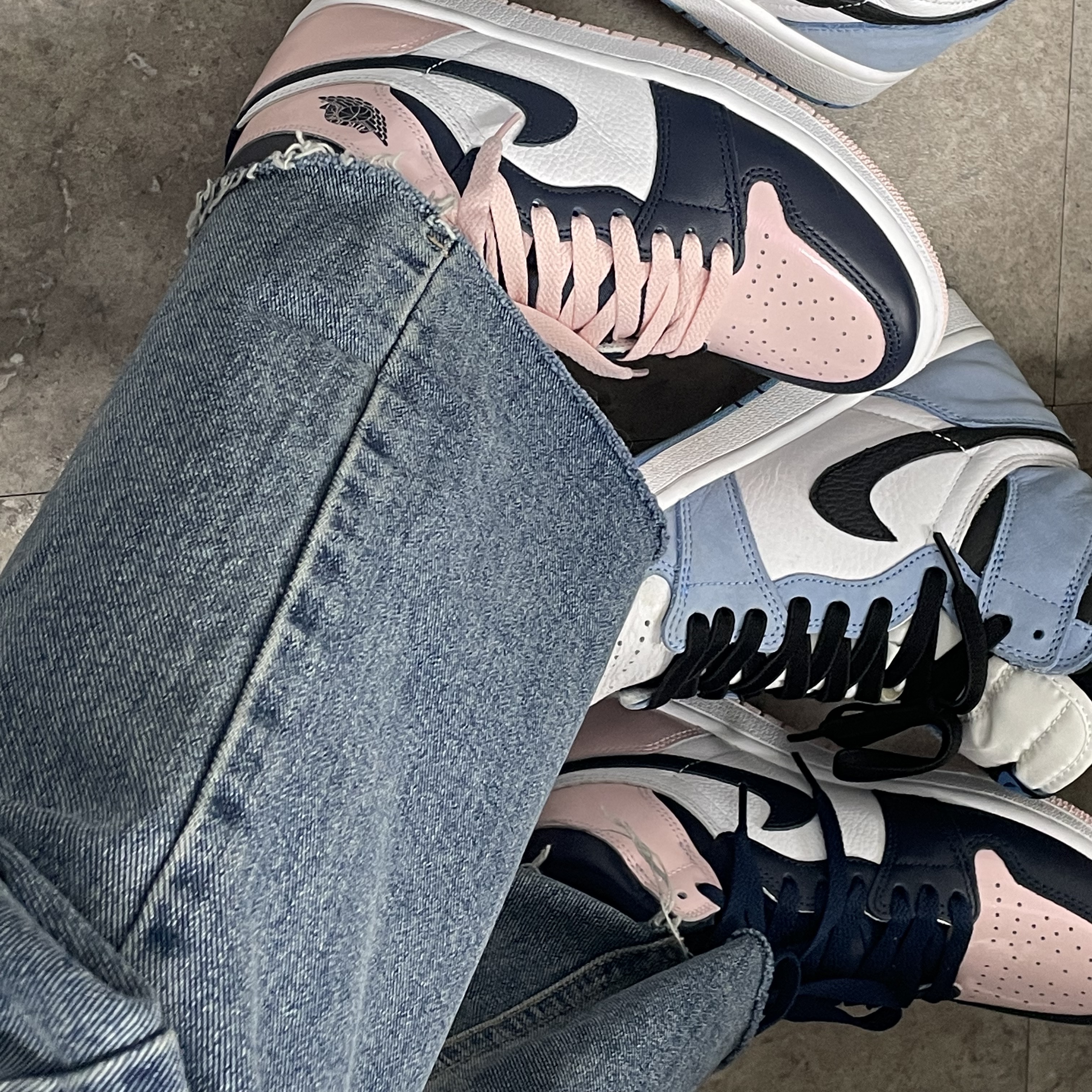 Jordan 1 Retro High OG University Blue, (W) Jordan 1 Retro High OG Atmosphere 착용 스타일 - 1