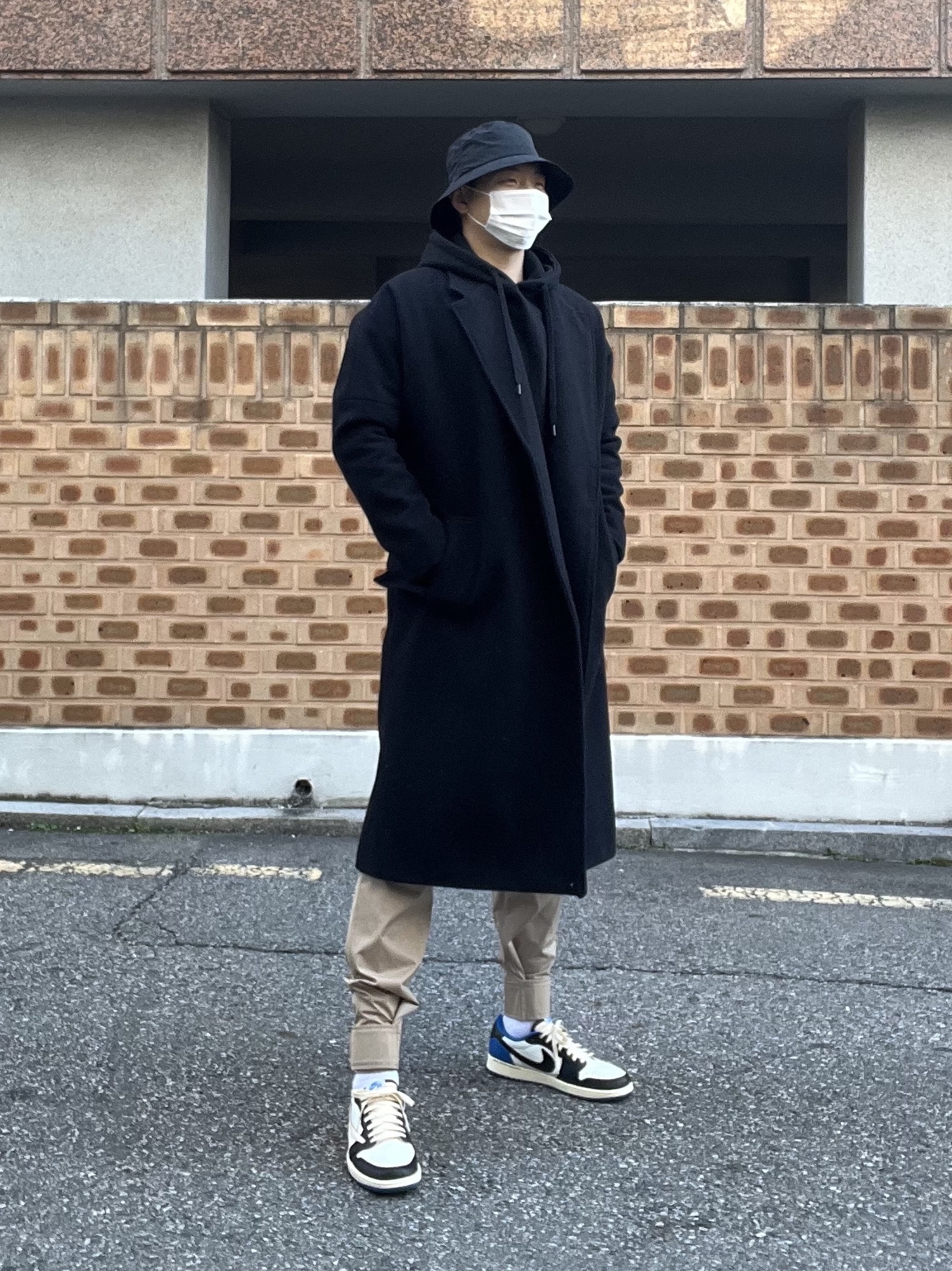 Jordan 1 x Travis Scott x Fragment Retro Low OG SP Military Blue 착용 스타일