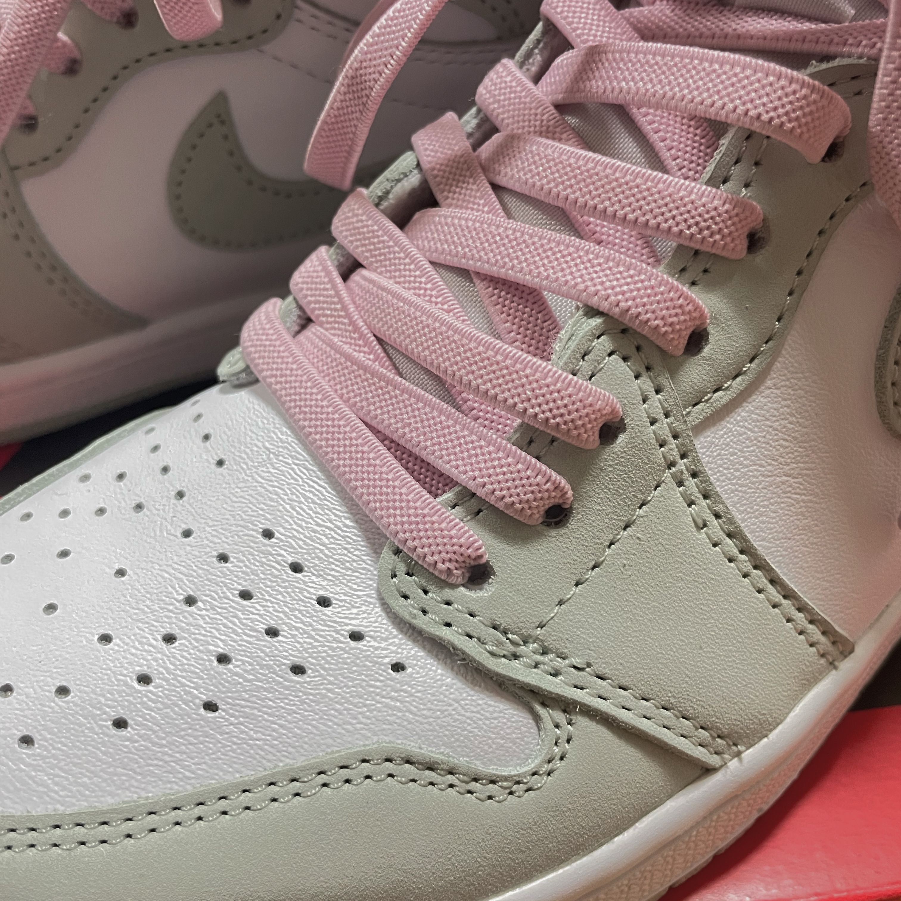 (W) Jordan 1 Retro High OG Seafoam 착용 스타일