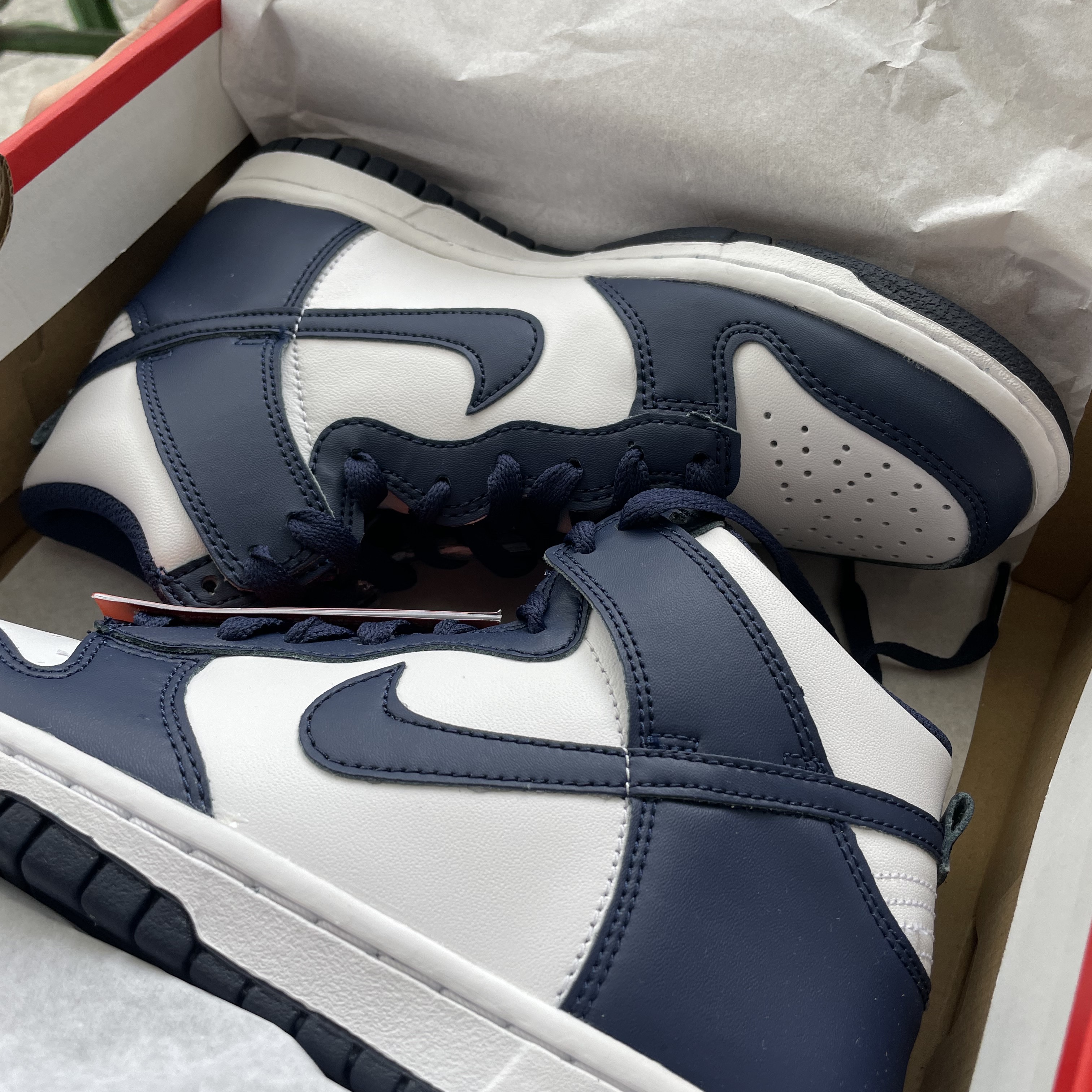 Nike Dunk High Retro Championship Navy 착용 스타일 - 1