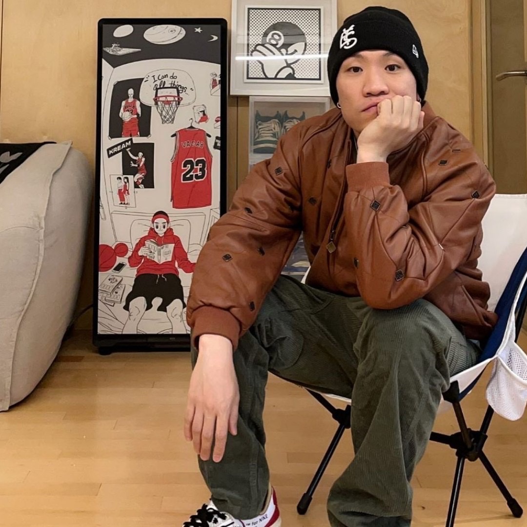 Jordan 2 x Off-White Retro Low SP White and Varsity Red 착용 스타일 - 3