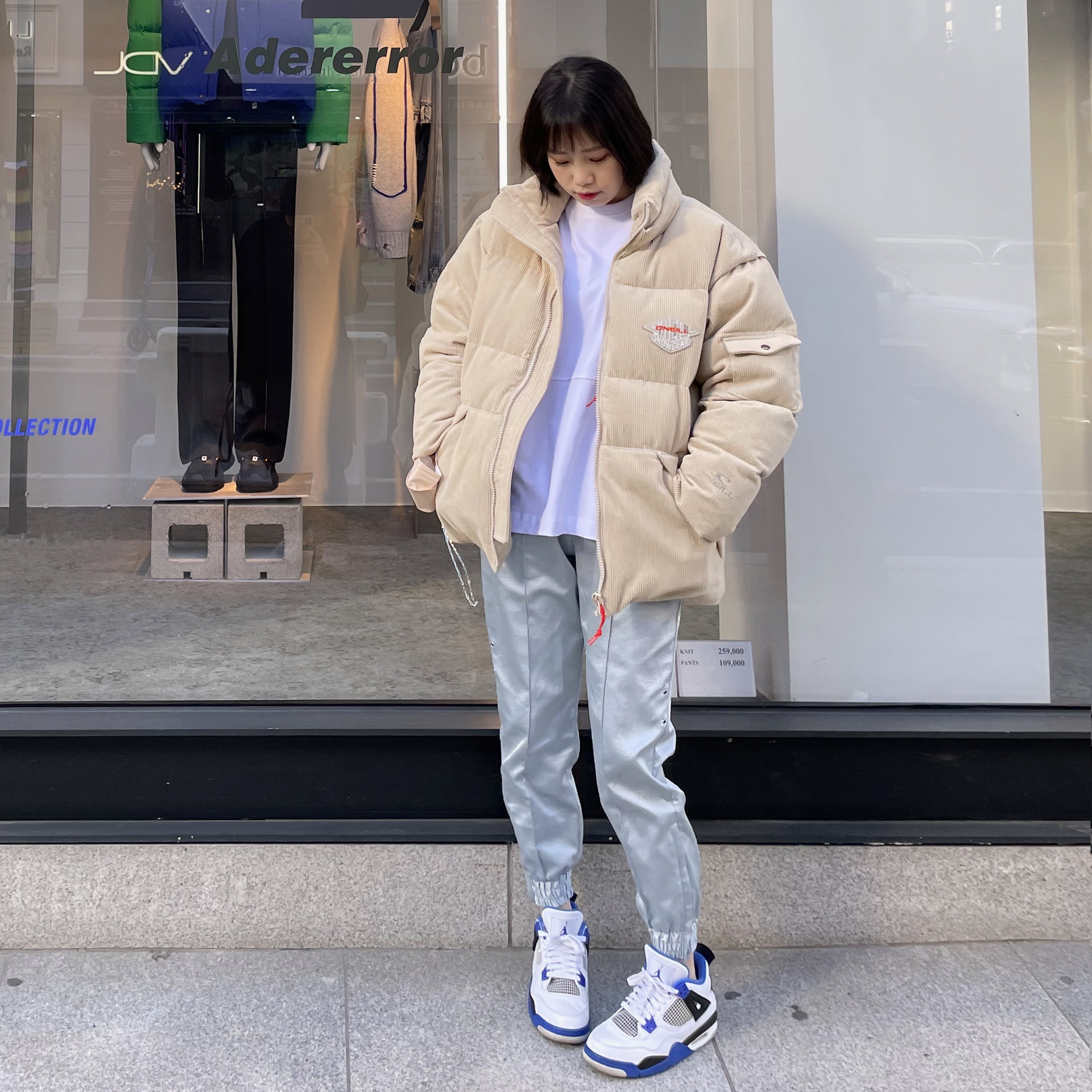 Jordan 4 Retro Motorsports 2017, Zara x Ader Error Premium Cotton Long Sleeve T-Shirt White 착용 스타일 - 4