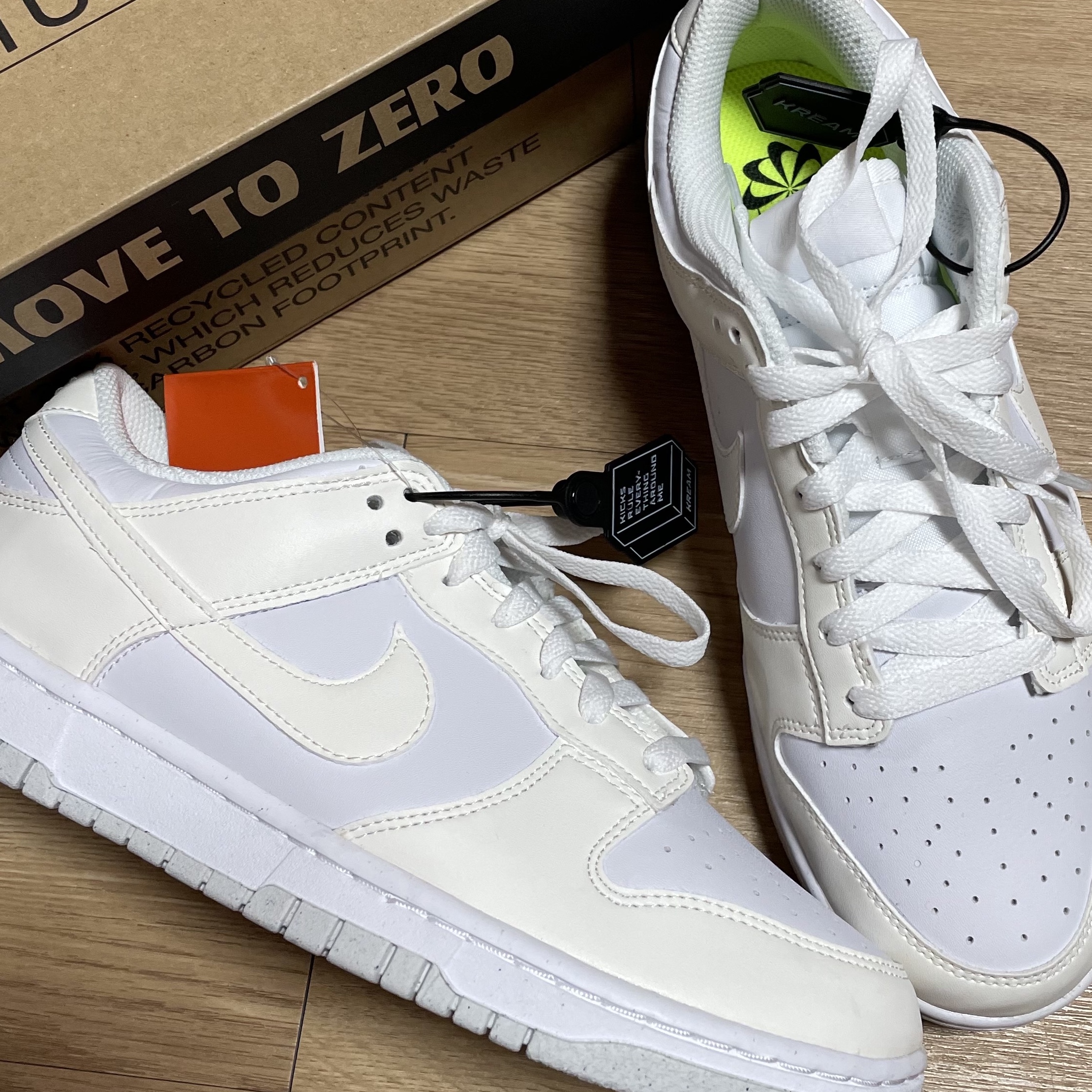 (W) Nike Dunk Low Next Nature Sail 착용 스타일 - 1