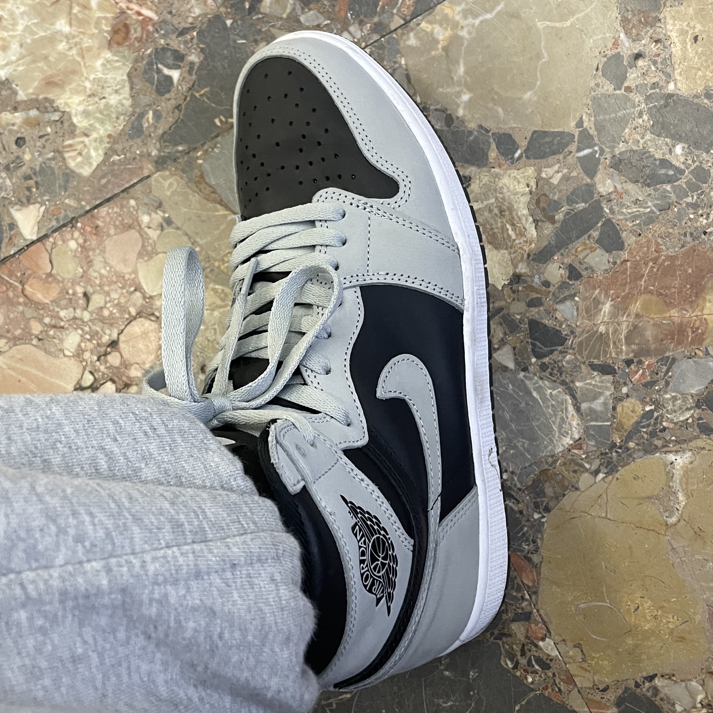 Jordan 1 Retro High OG Shadow 2.0 착용 스타일