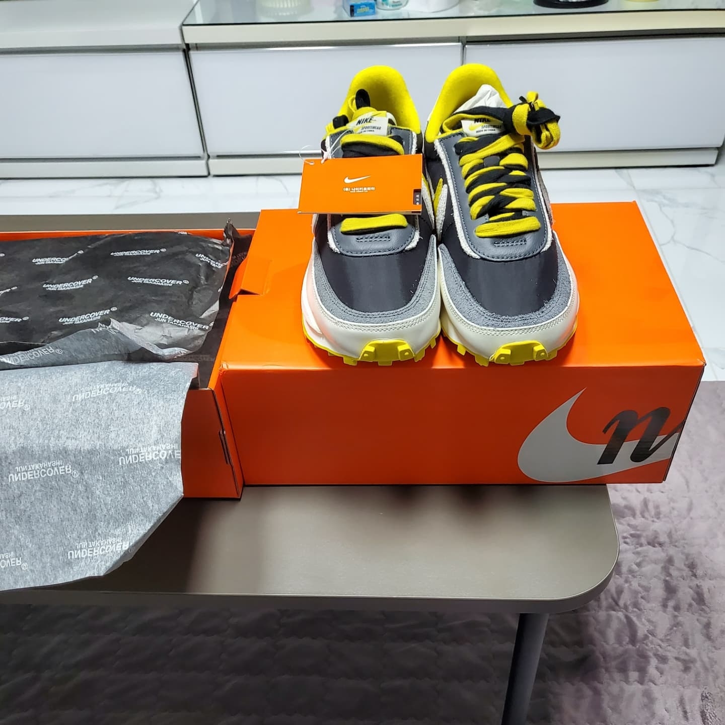 Nike x Sacai x Undercover LDWaffle Black Bright Citron 착용 스타일 - 1