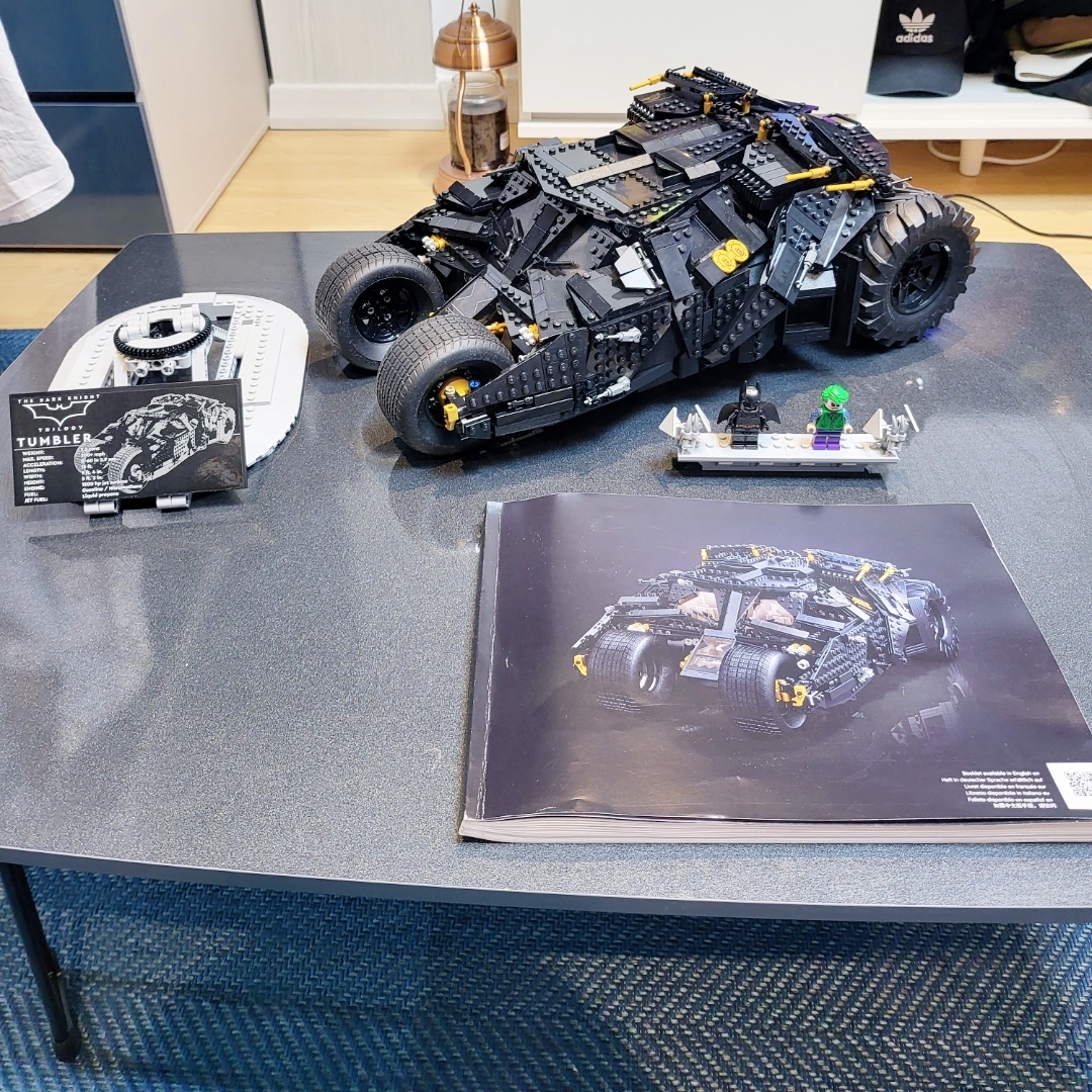 Lego DC Comics Batman Batmobile Tumbler 착용 스타일